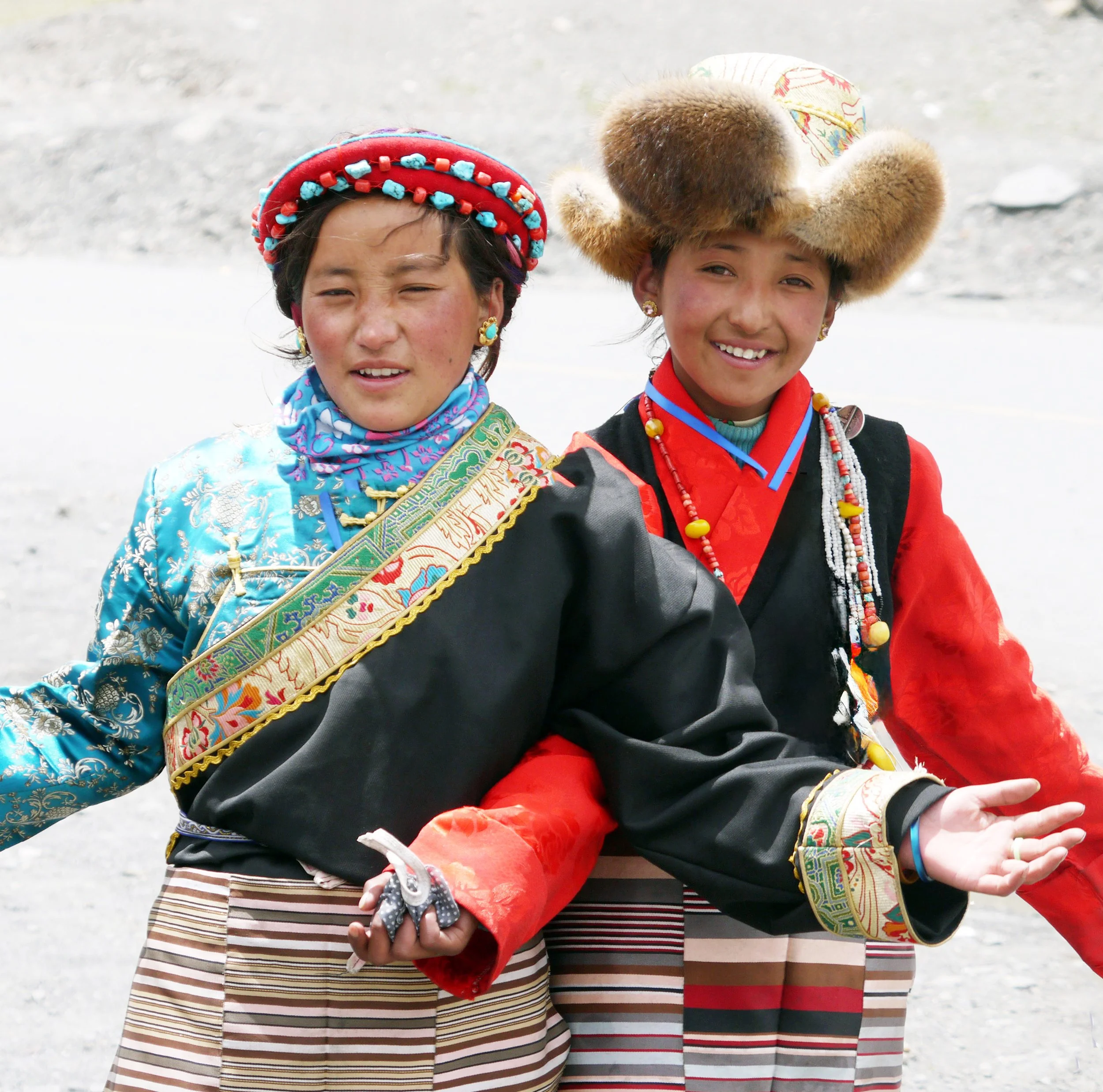 tibetian women.jpg