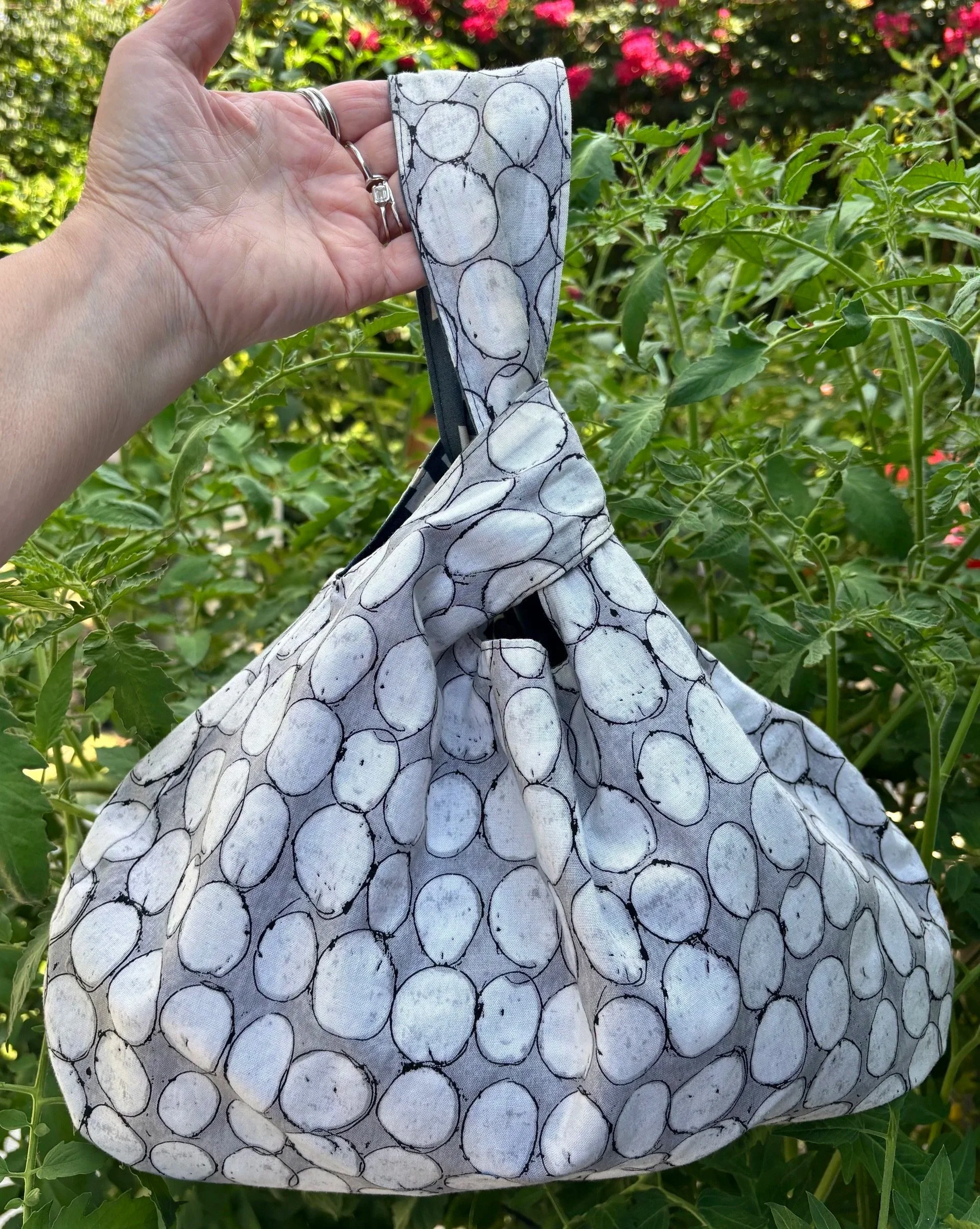 Knot+bag.jpg