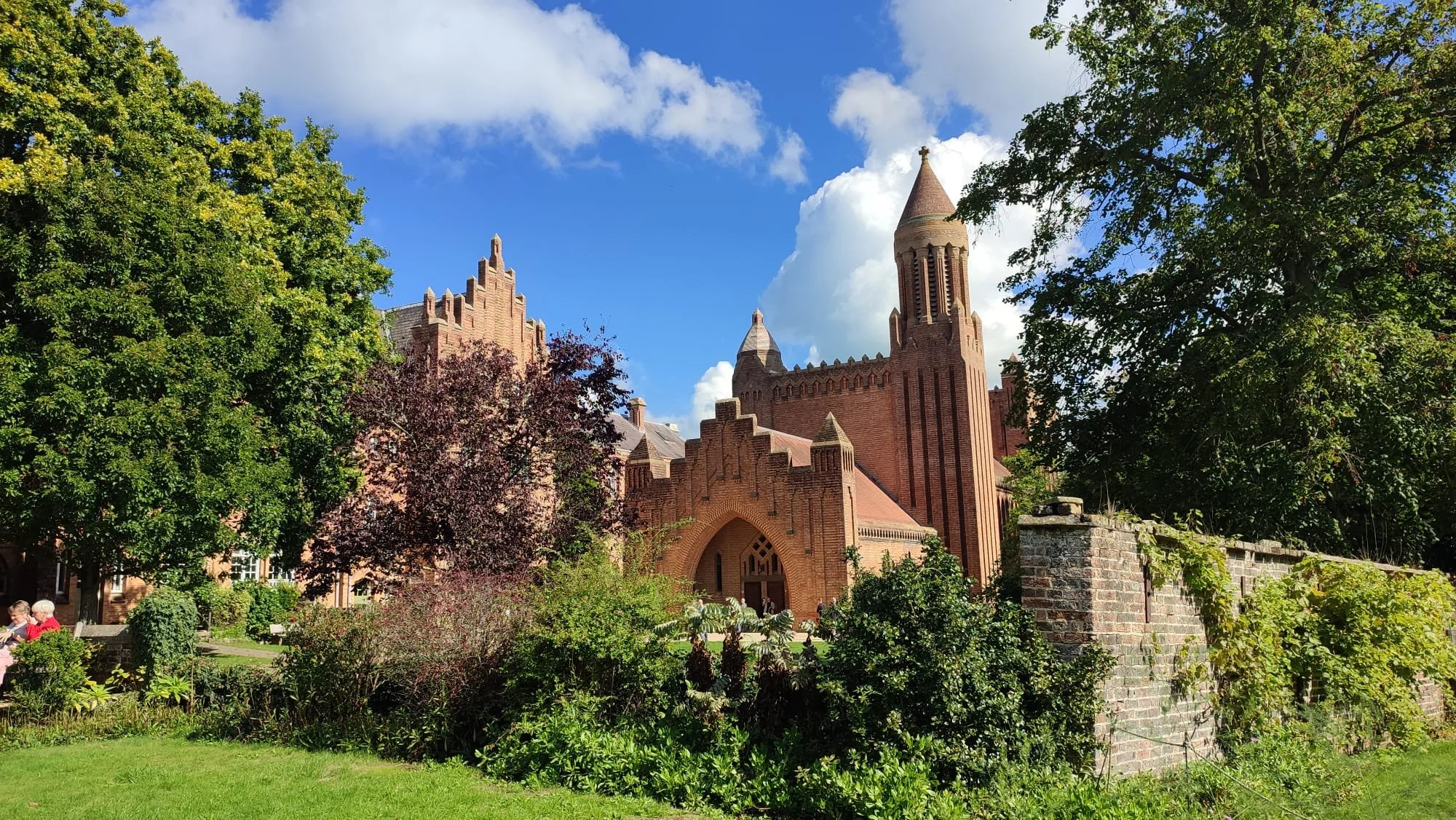 modern quarr abbey-02.jpeg
