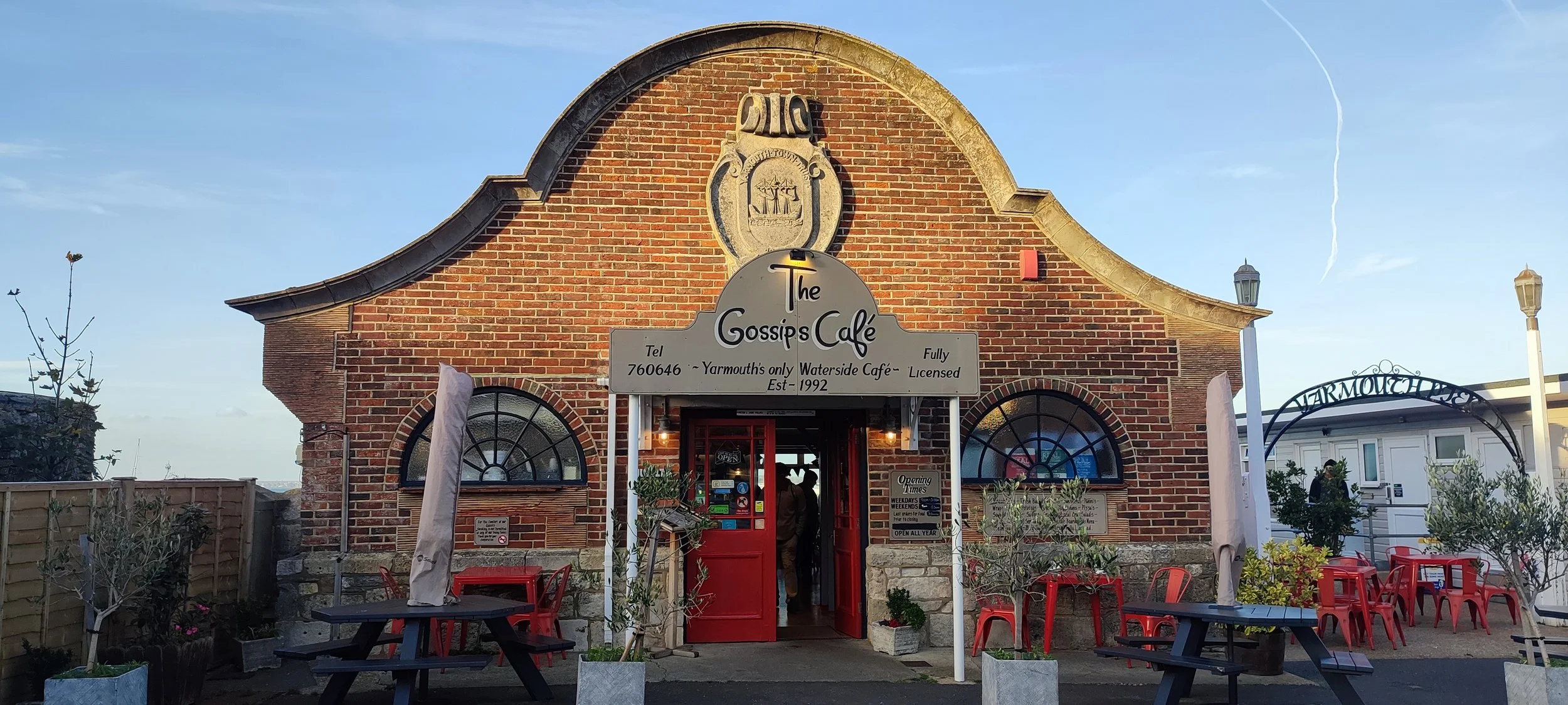 The Gossips, Yarmouth