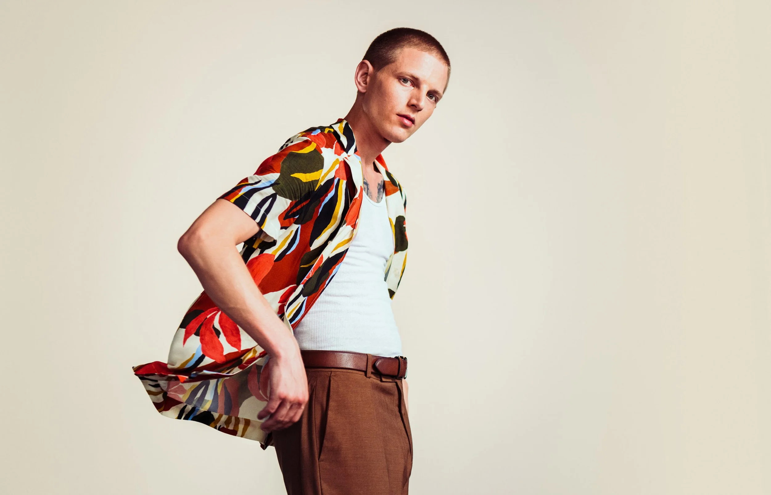 bus_andis-photog0-creative-agency-scaled.jpg