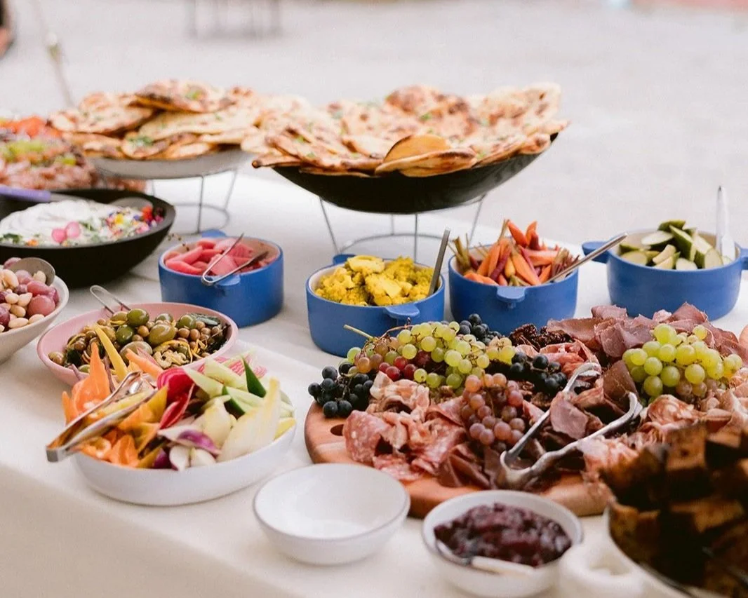 10 Questions to Ask Before Hiring a Wedding Caterer