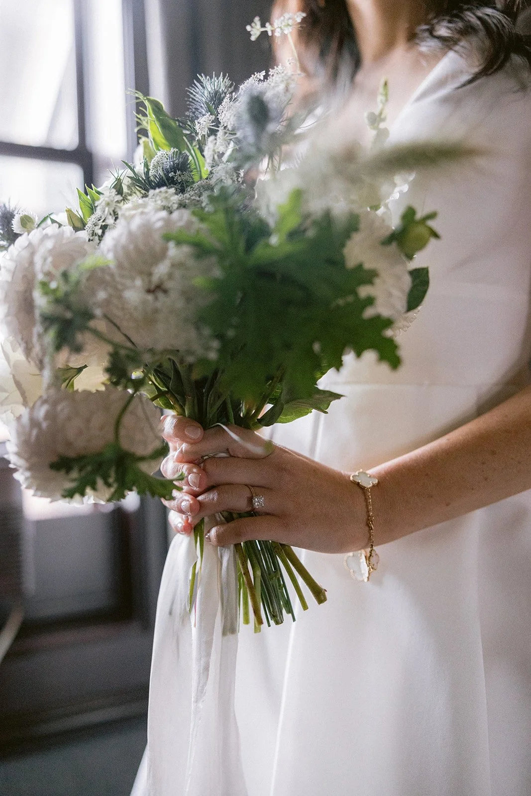 the-parks-modern-wedding-bouquet-hudson.jpg