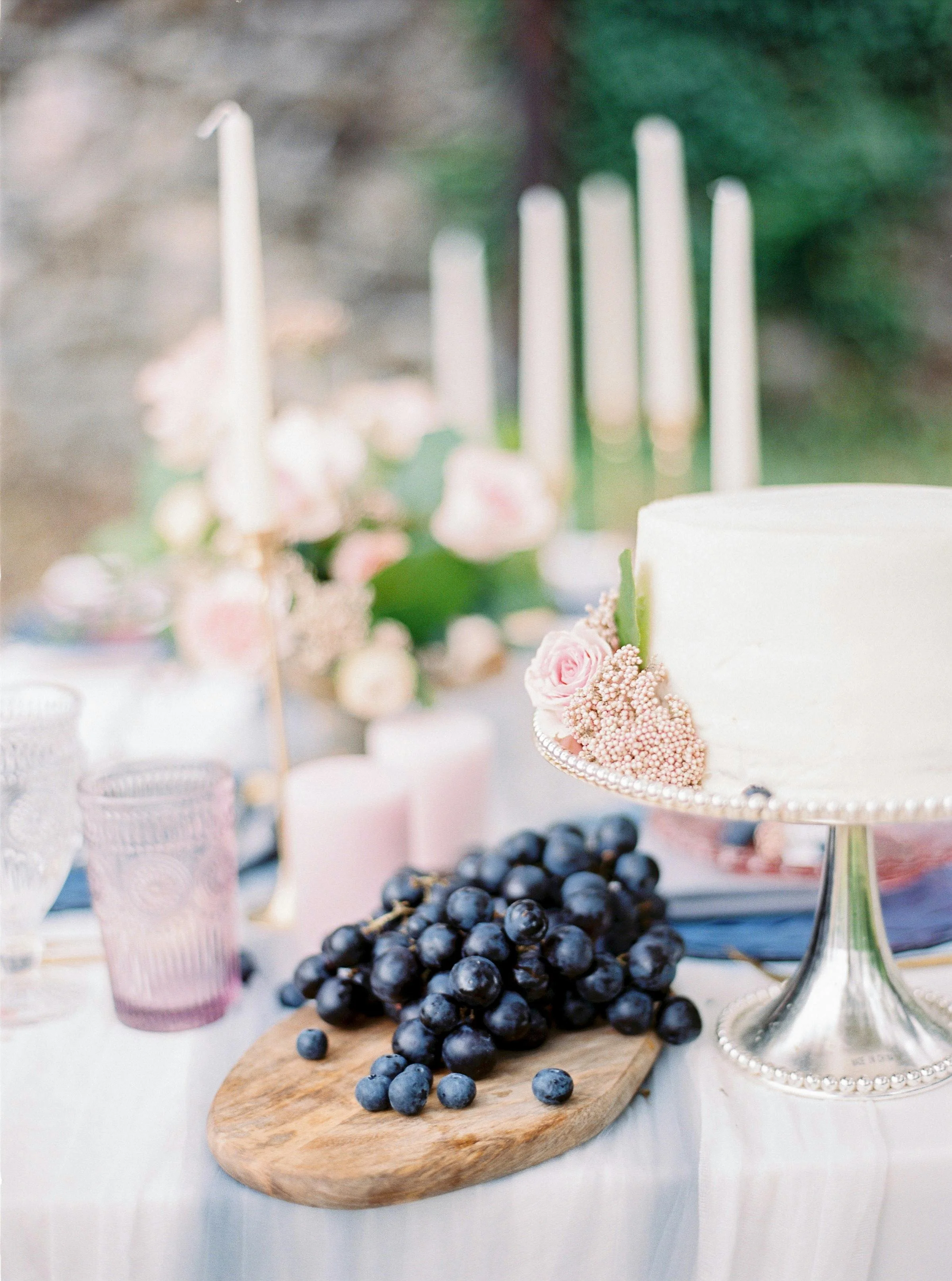 bold_wedding_cake_inspiration_new_york.jpg