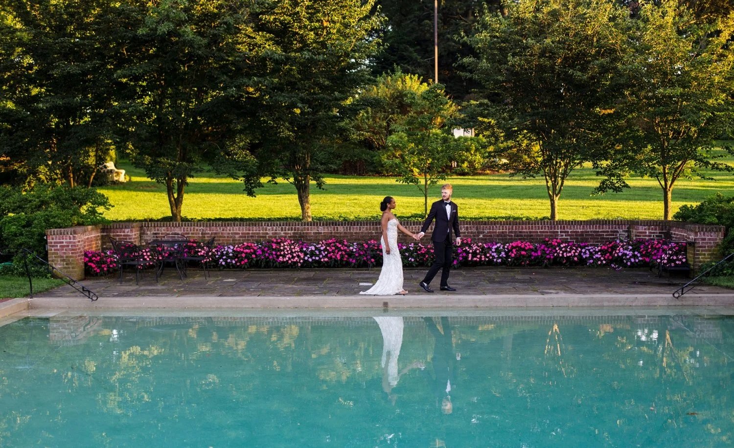 drumore-estate-wedding-pool-portrait-pennsylvania.jpg