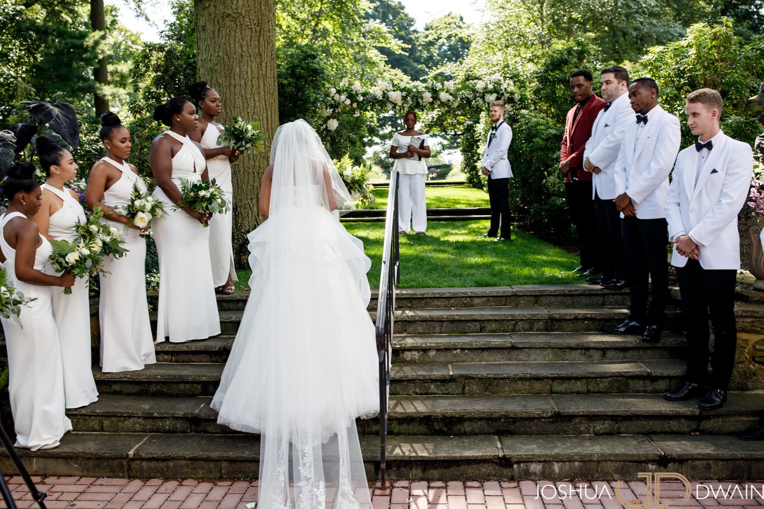koenigs-bridesmaids-garden-ceremony-pennsylvania.jpg
