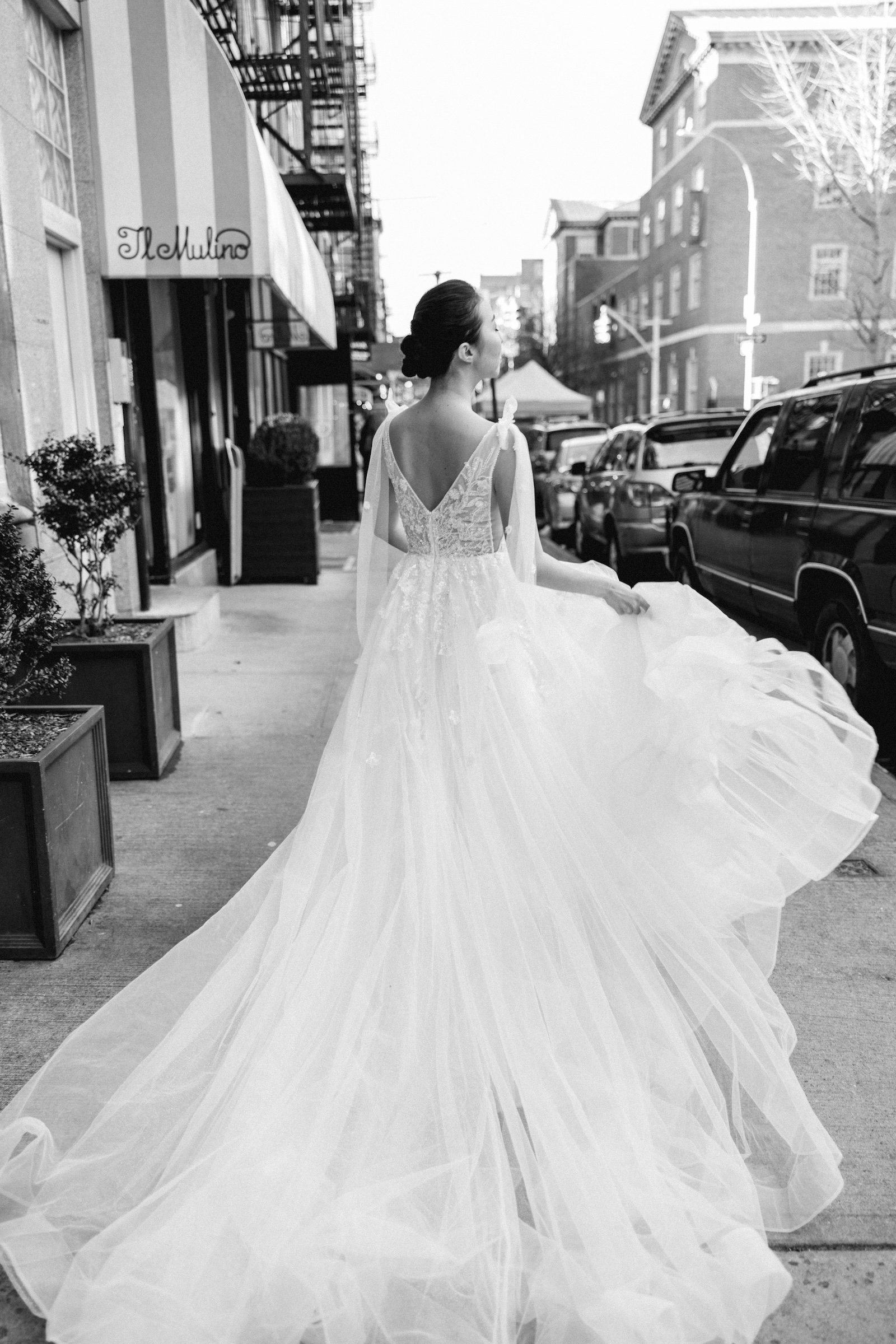 New York wedding attire inspiration for modern couples