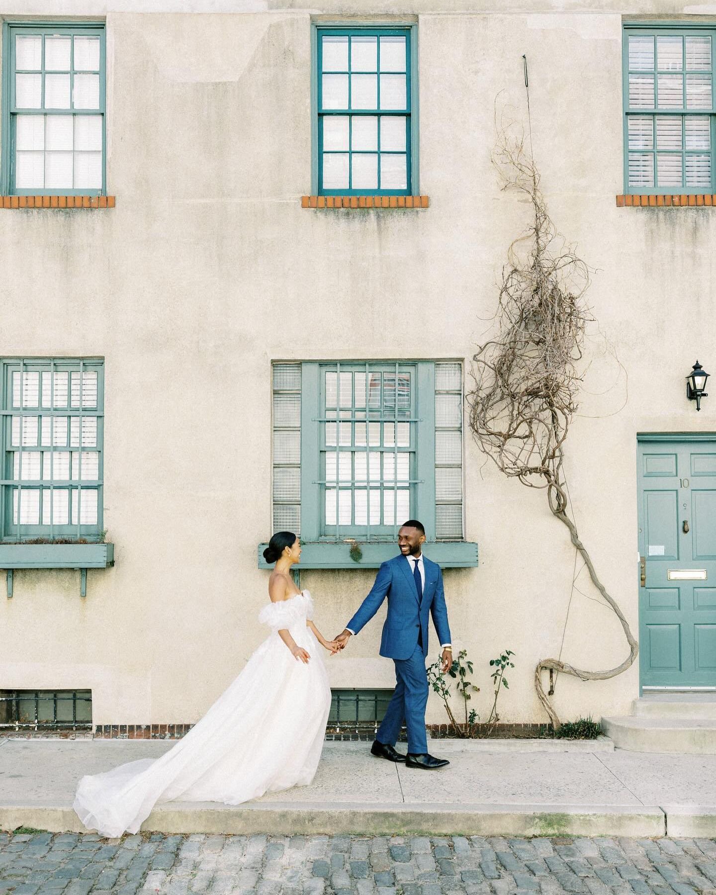 Every couple plans differently.
And every couple needs a different level of support.

Some want hands-on guidance from the beginning.
Others prefer to plan independently with professional support layered in.

The right planning service depends on how