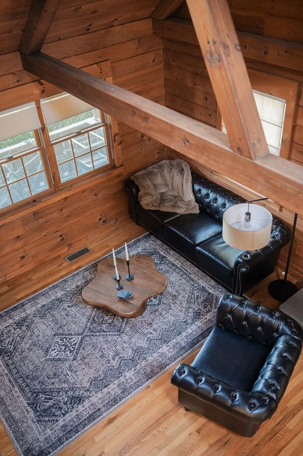 Cabin-20.jpg