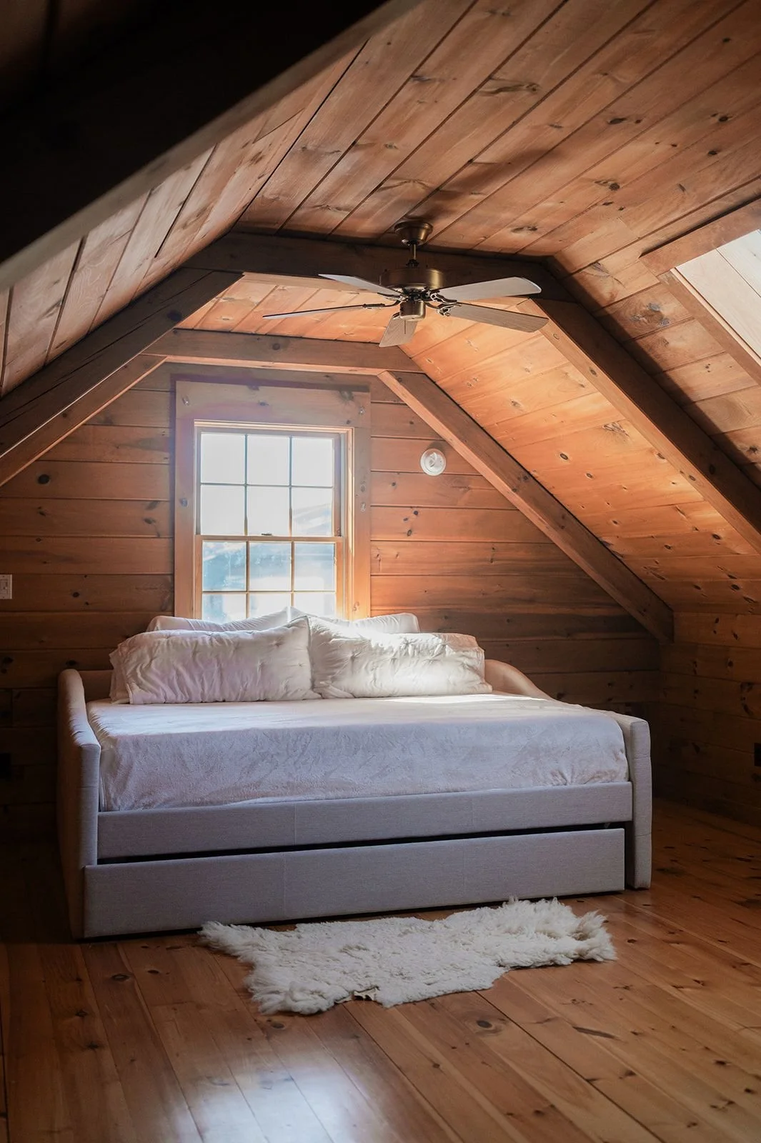 Cabin-18.jpg