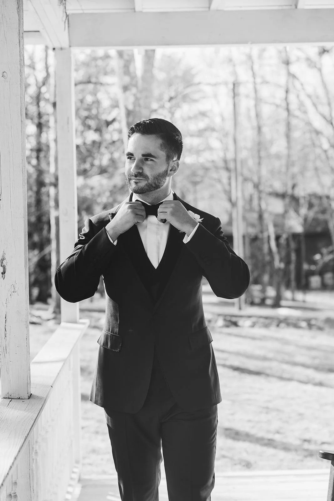 cedar-lakes-estate-wedding-groom-getting-ready-portrait.jpg.jpg