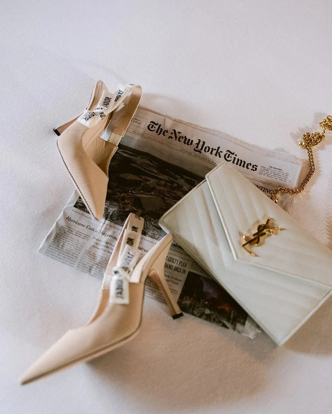 How to Style Romantic Wedding Flatlays for Your New York Wedding