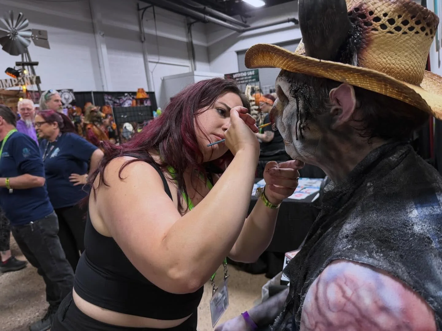 Still trying to put this weekend into words&hellip; but one thing is clear &mdash;
being surrounded by this level of talent, creativity, and straight-up good humans at East Coast Haunters Convention was unreal.

Grateful doesn&rsquo;t even cover it.
