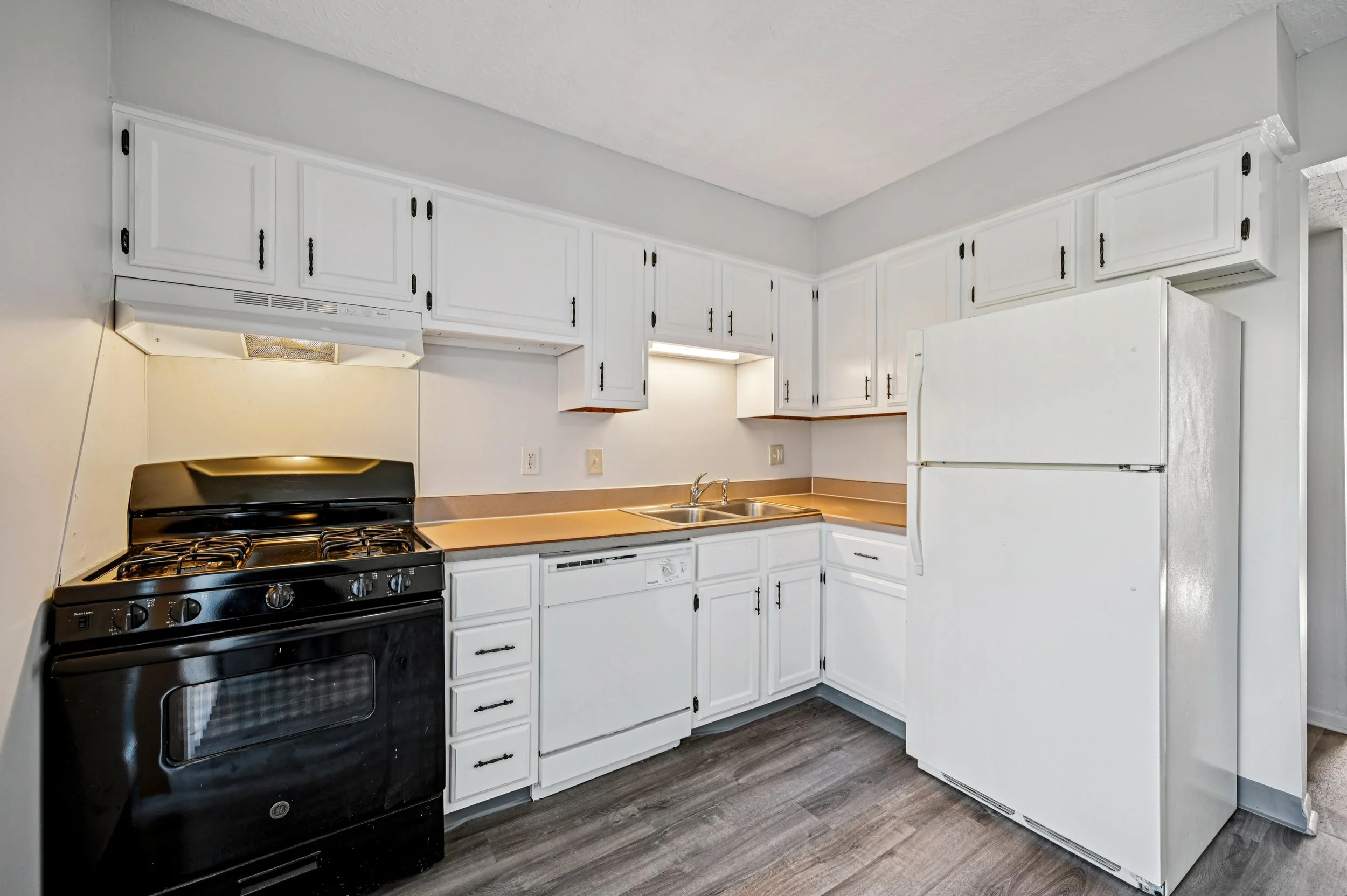 15-print-Hardy Pkwy-S1811-013.jpg