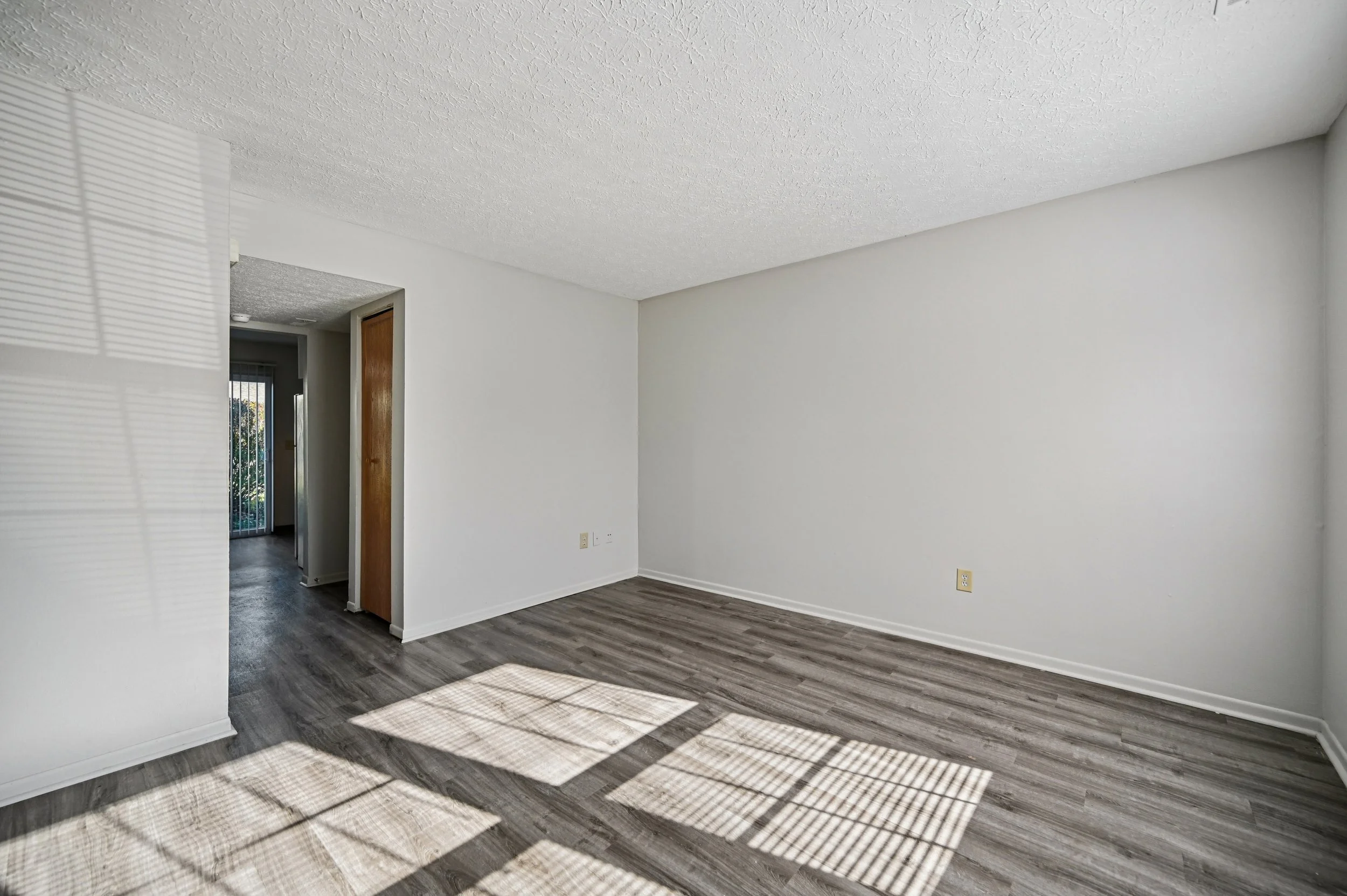 5-print-Hardy Pkwy-S1811-005.jpg