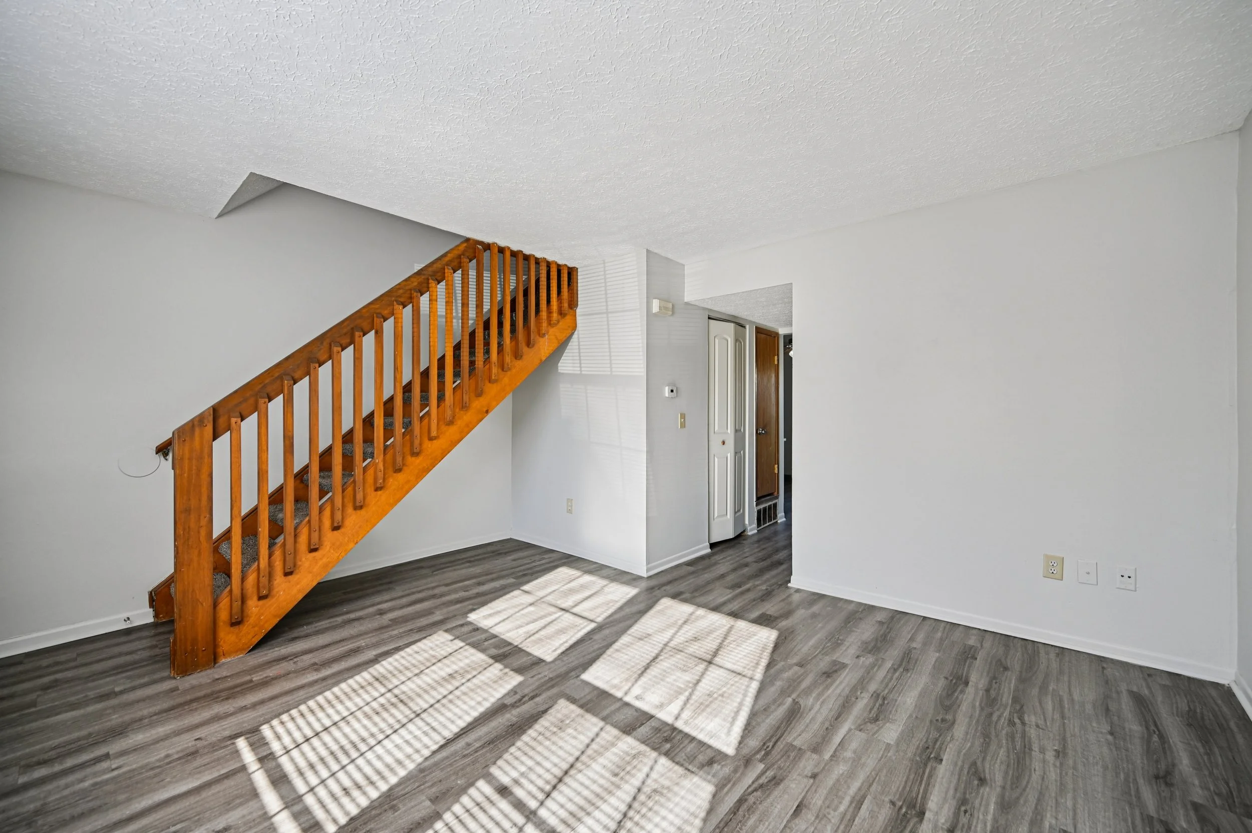 6-print-Hardy Pkwy-S1811-006.jpg