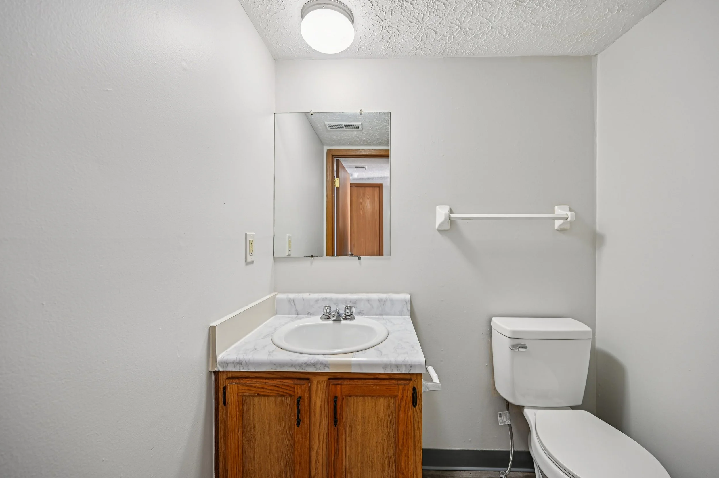 20-print-Hardy Pkwy-S1811-018.jpg