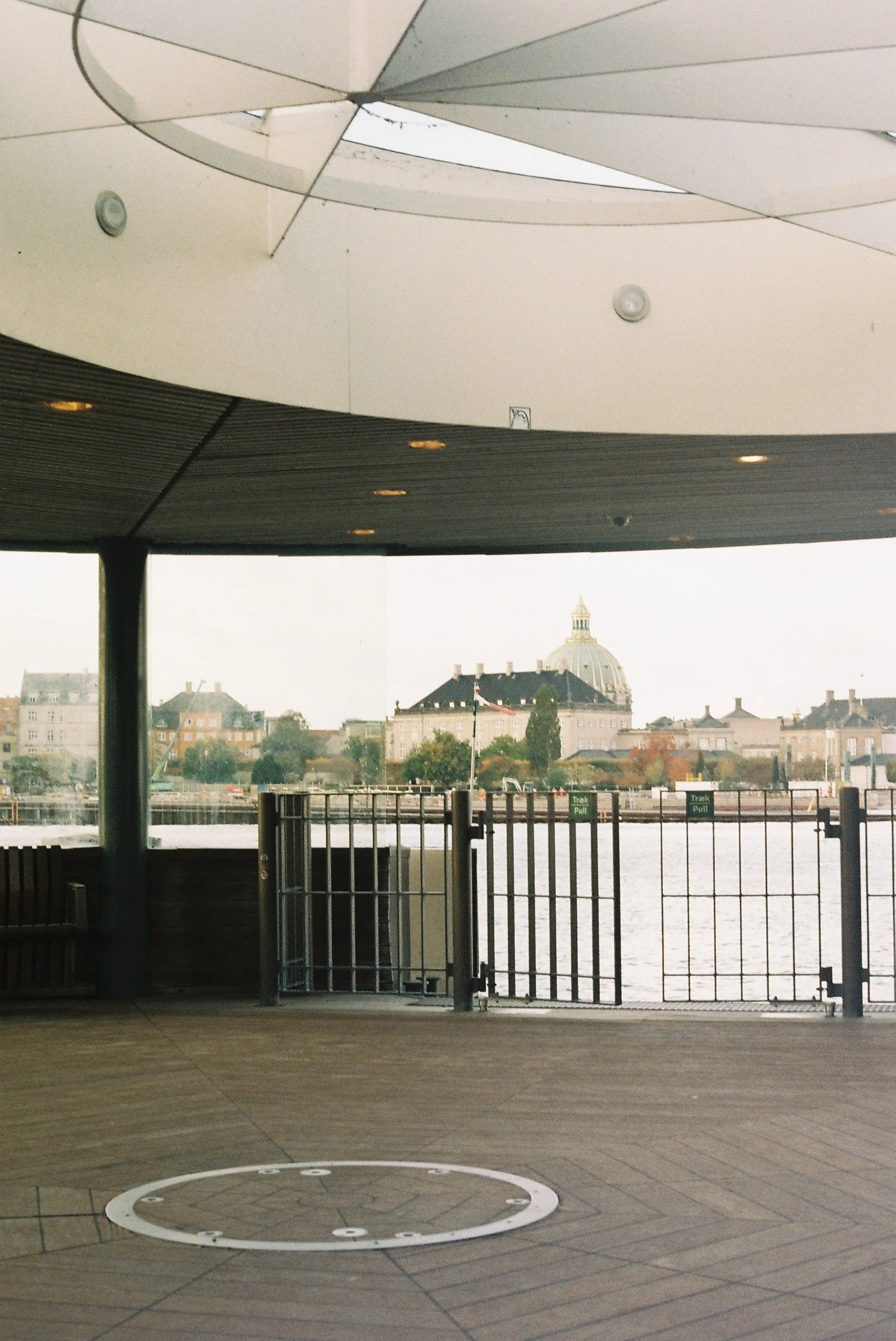 R1-03463-013A.JPG