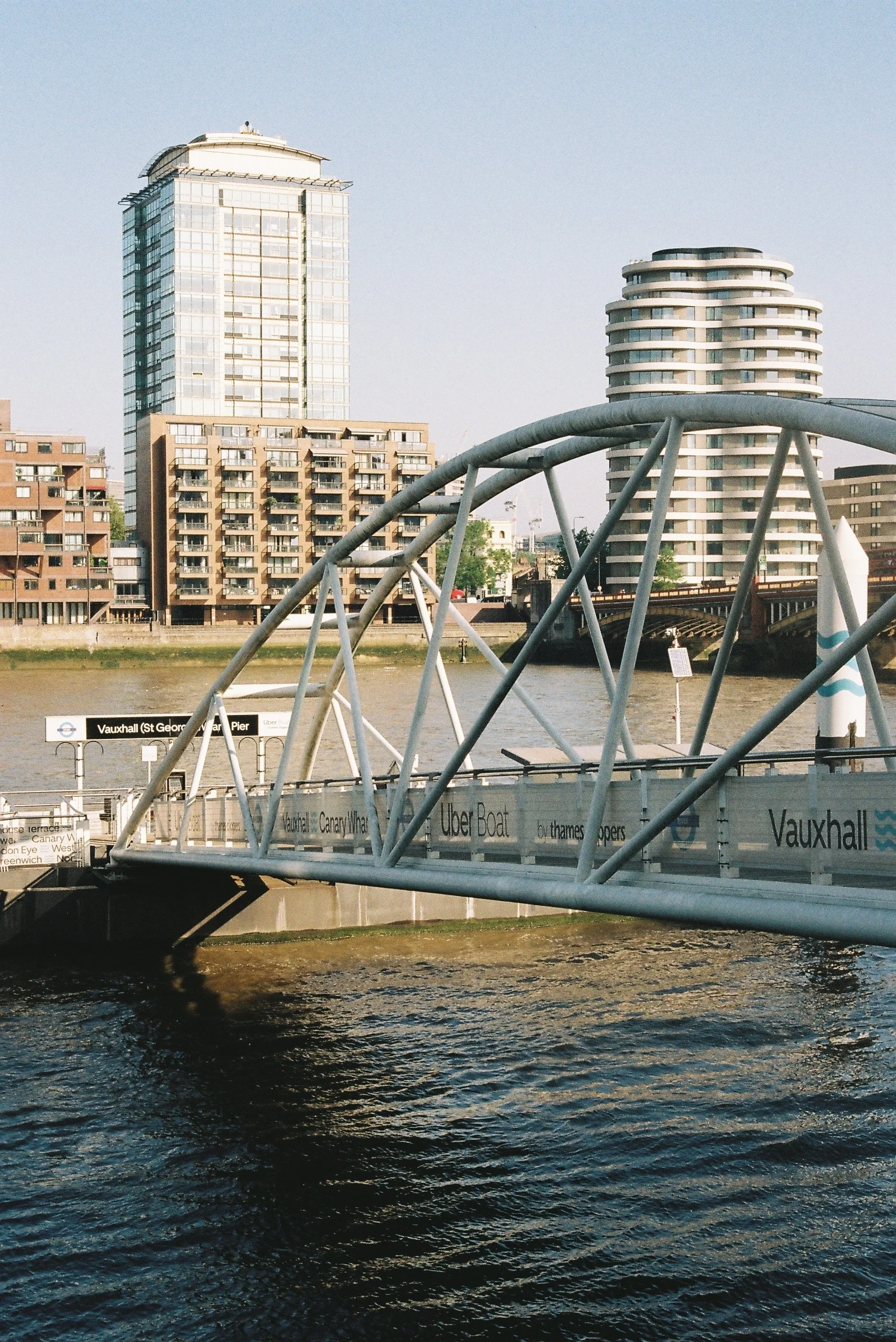 R1-09153-034A.JPG