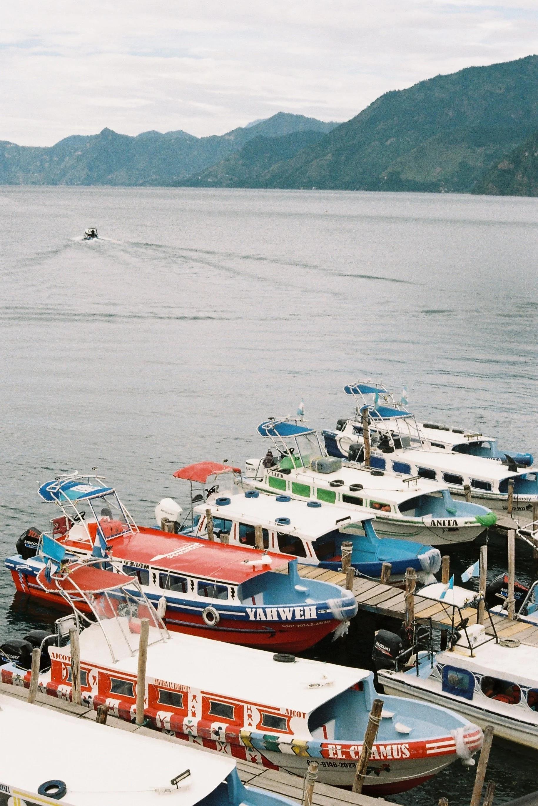 R1-05832-0013.JPG