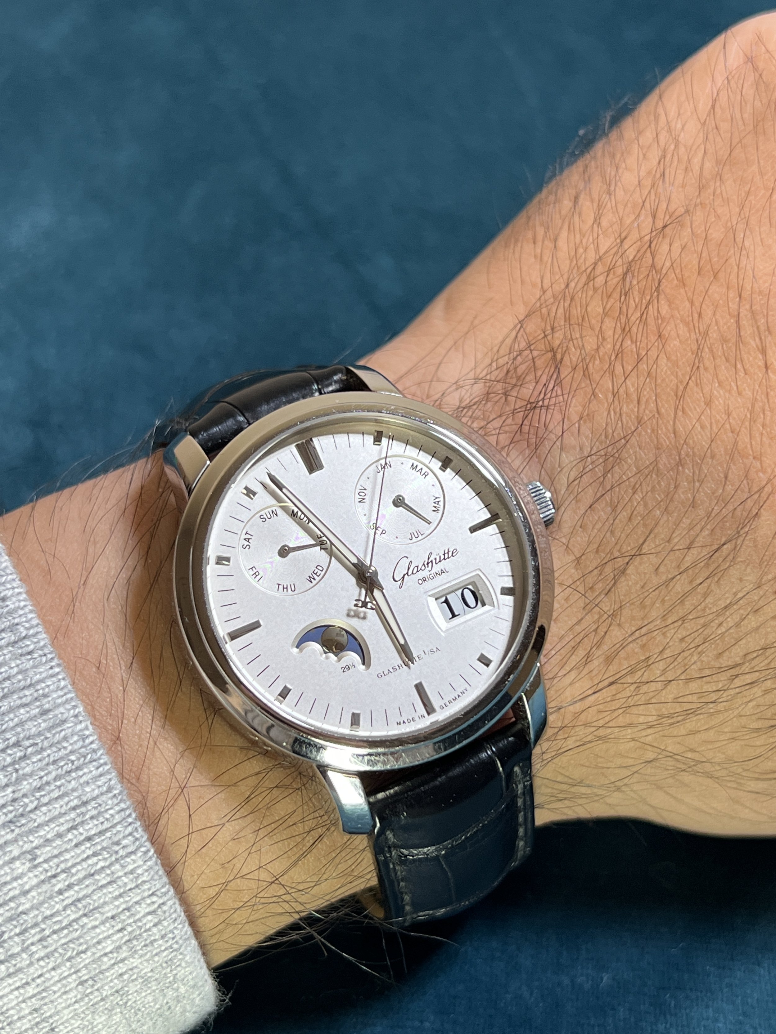 Glashütte - Original Senator Calendar  - 100-06-13-02-04