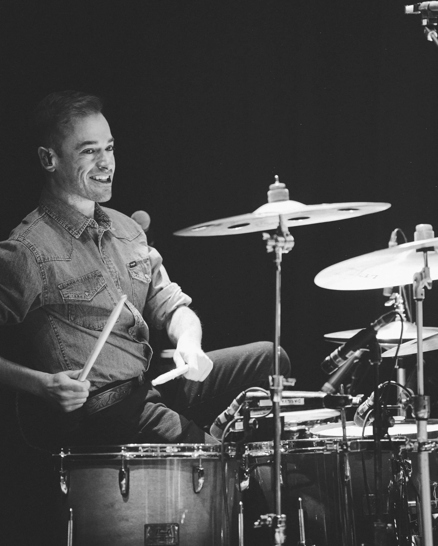 Nothing fina than playing in Regina! Also don&rsquo;t ask me what my leg is doing.  @aj.astle 📸