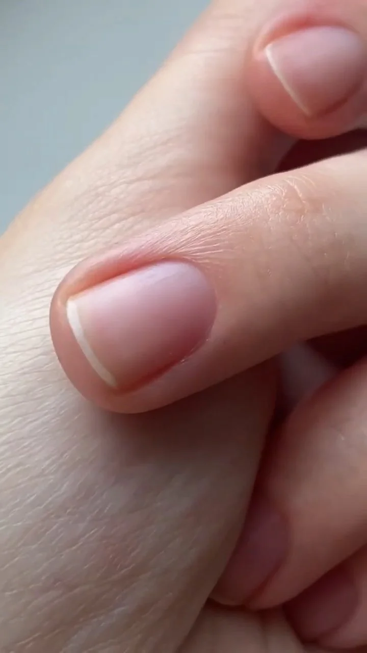 DIY Russian-Style Manicure on Natural Nails: Step-by-Step Tutorial
