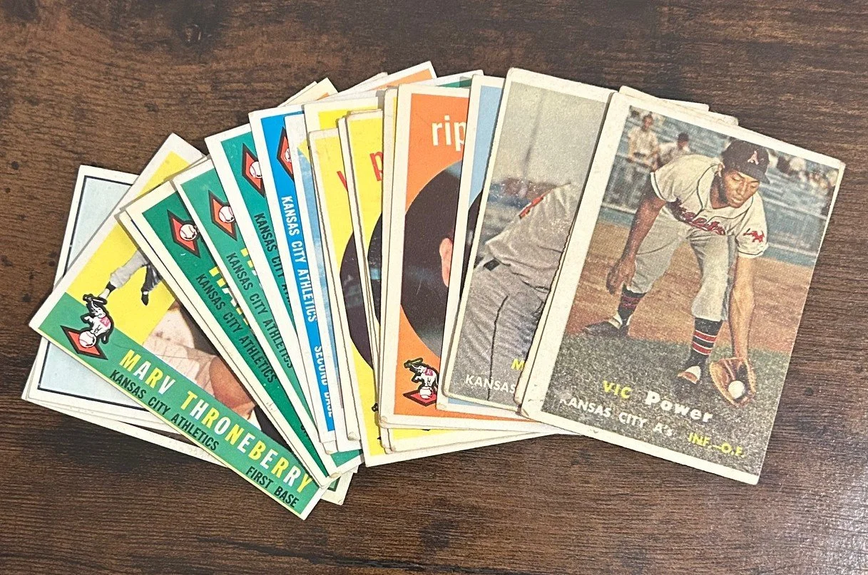 10x5: Lot of 21 KC Athletics Cards, 1957-1961 Topps; Good-VG/EX