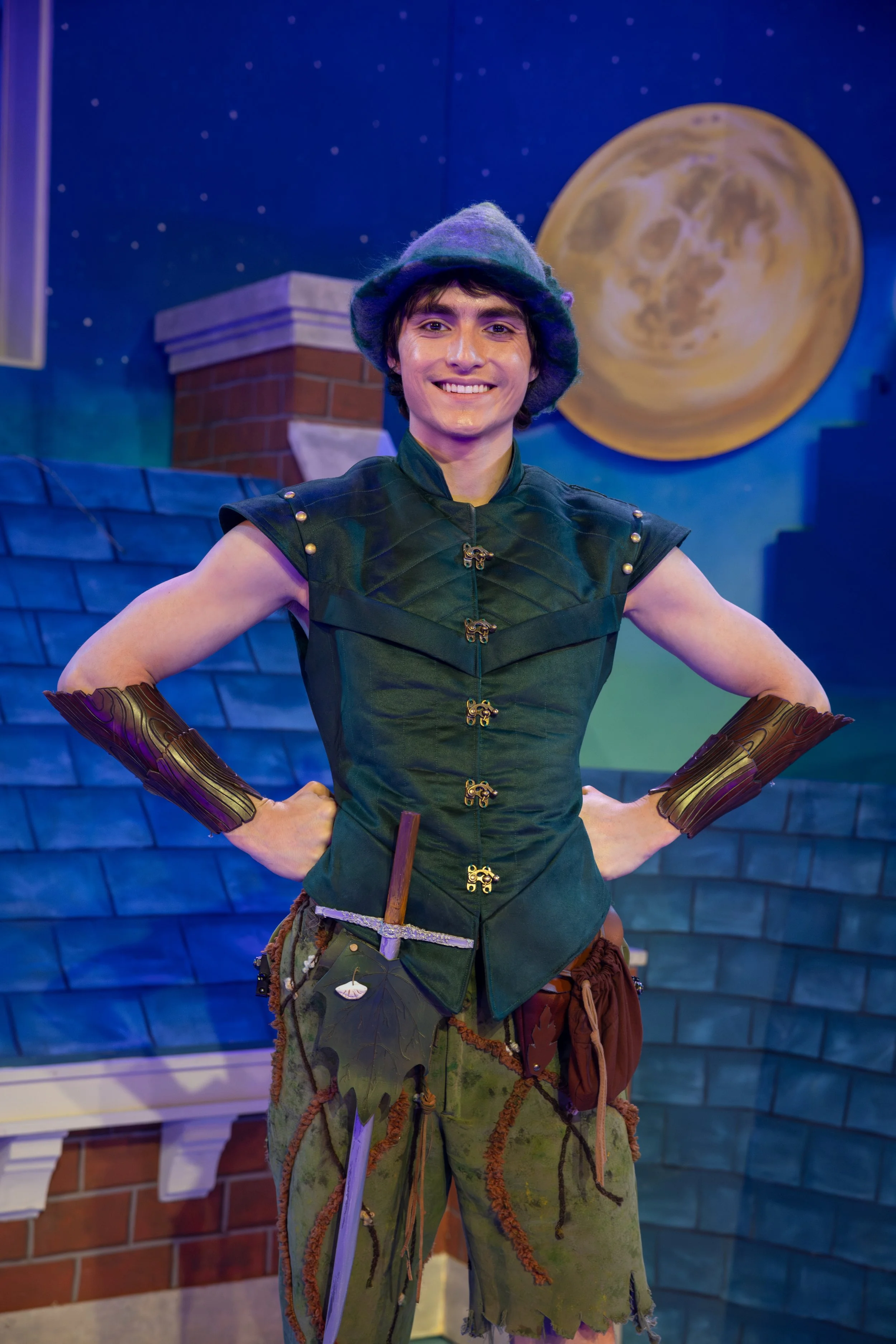 SAV_2026Spring_ACT_PeterPanGoesWrong_Staged_NB_374_TG_v1.jpg