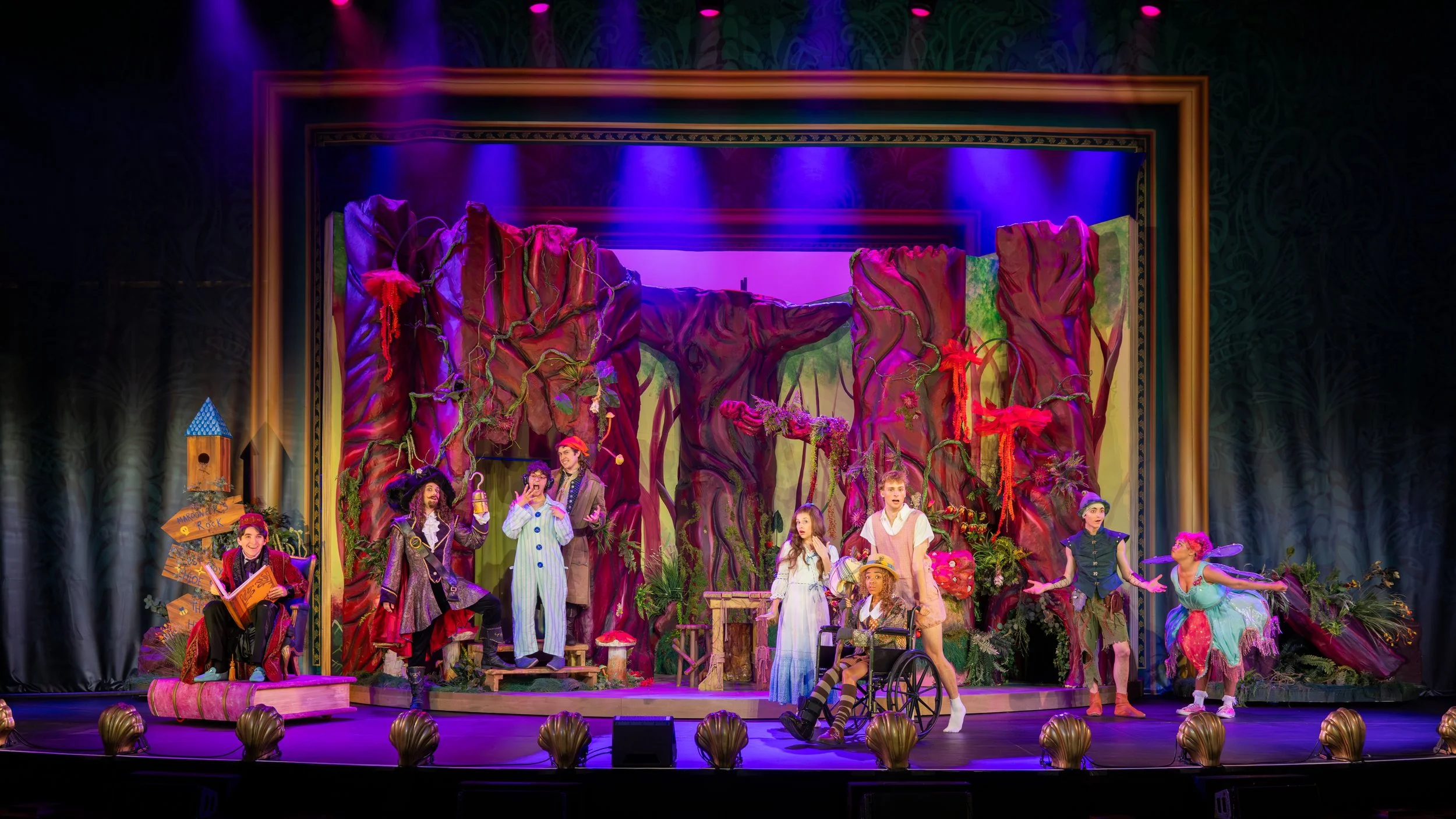 SAV_2026Spring_ACT_PeterPanGoesWrong_Staged_NB_208_TG_v1.jpg