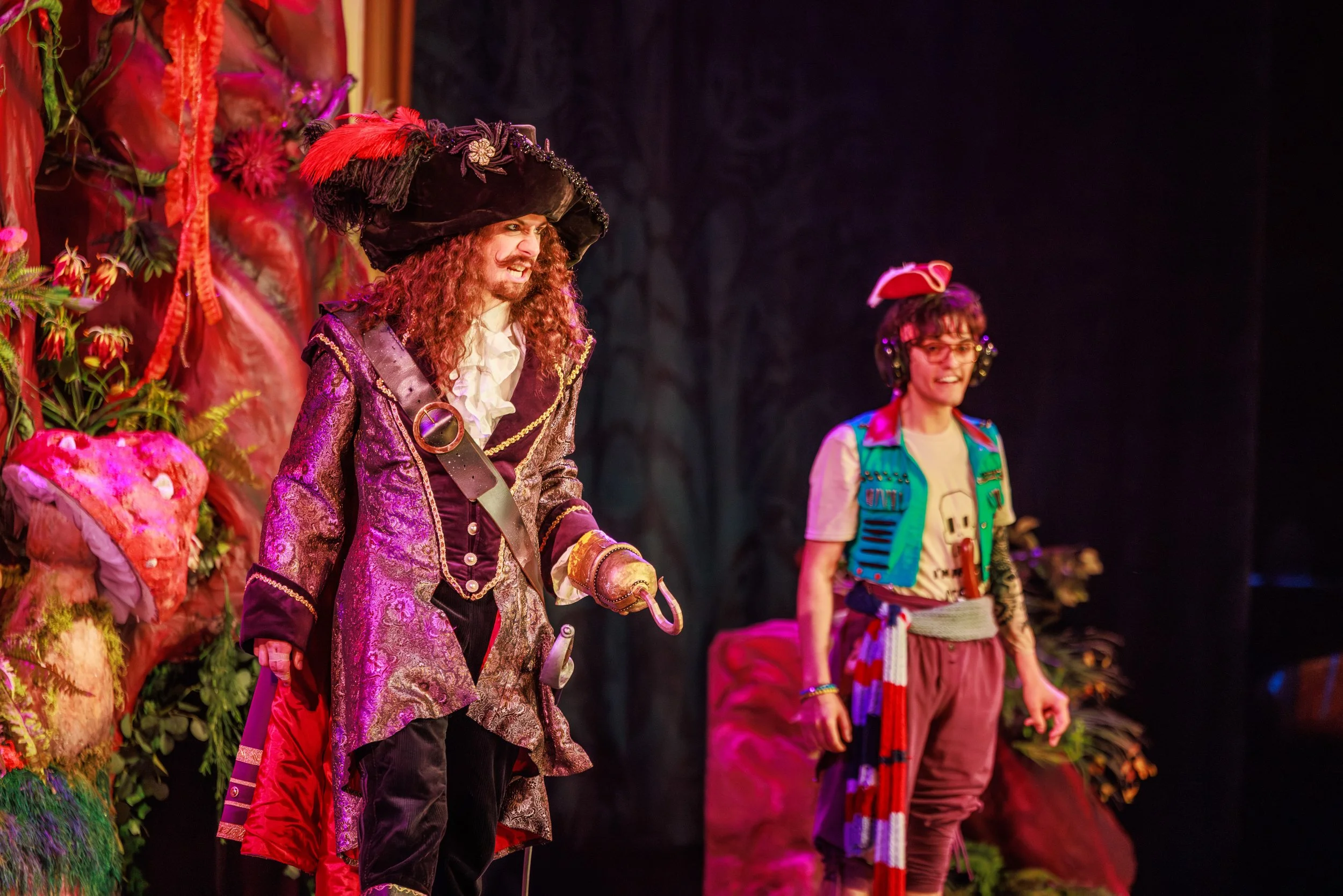 SAV_2026Spring_ACT_PeterPanGoesWrong_NB_035_TG_v1_edited.jpg