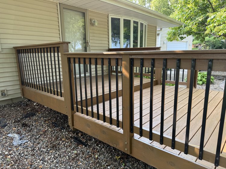 Stained deck and railings in Altoona, Iowa