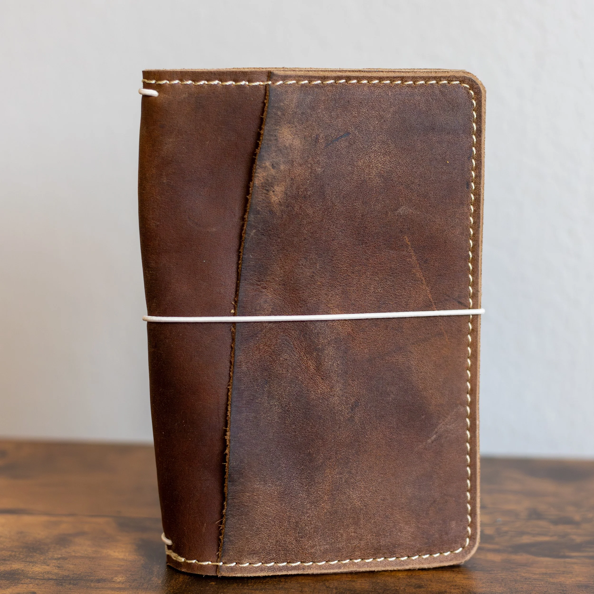 B6 Slim TN Crazyhorse-2.jpg