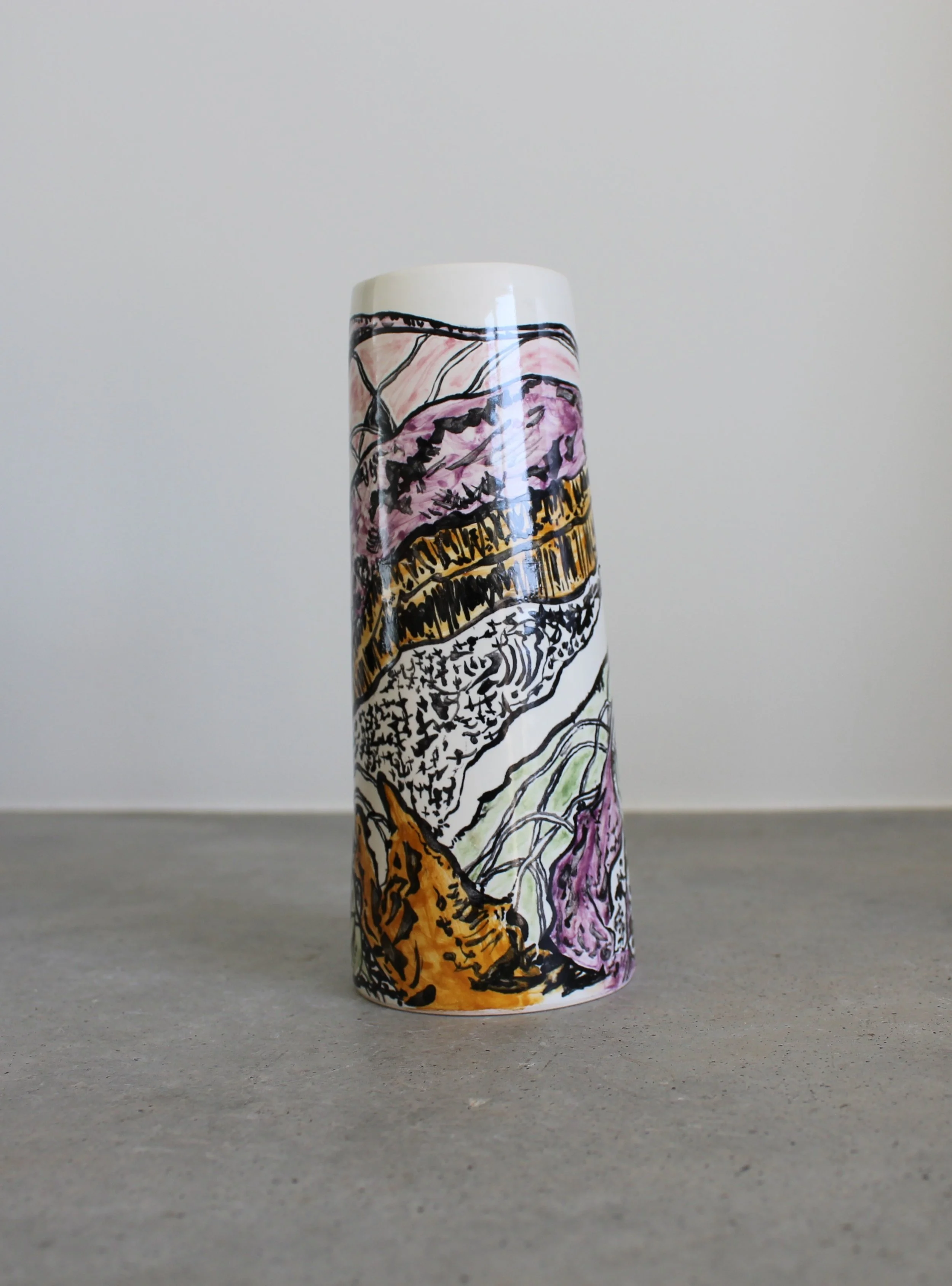 Jarra pequena faiança.JPG