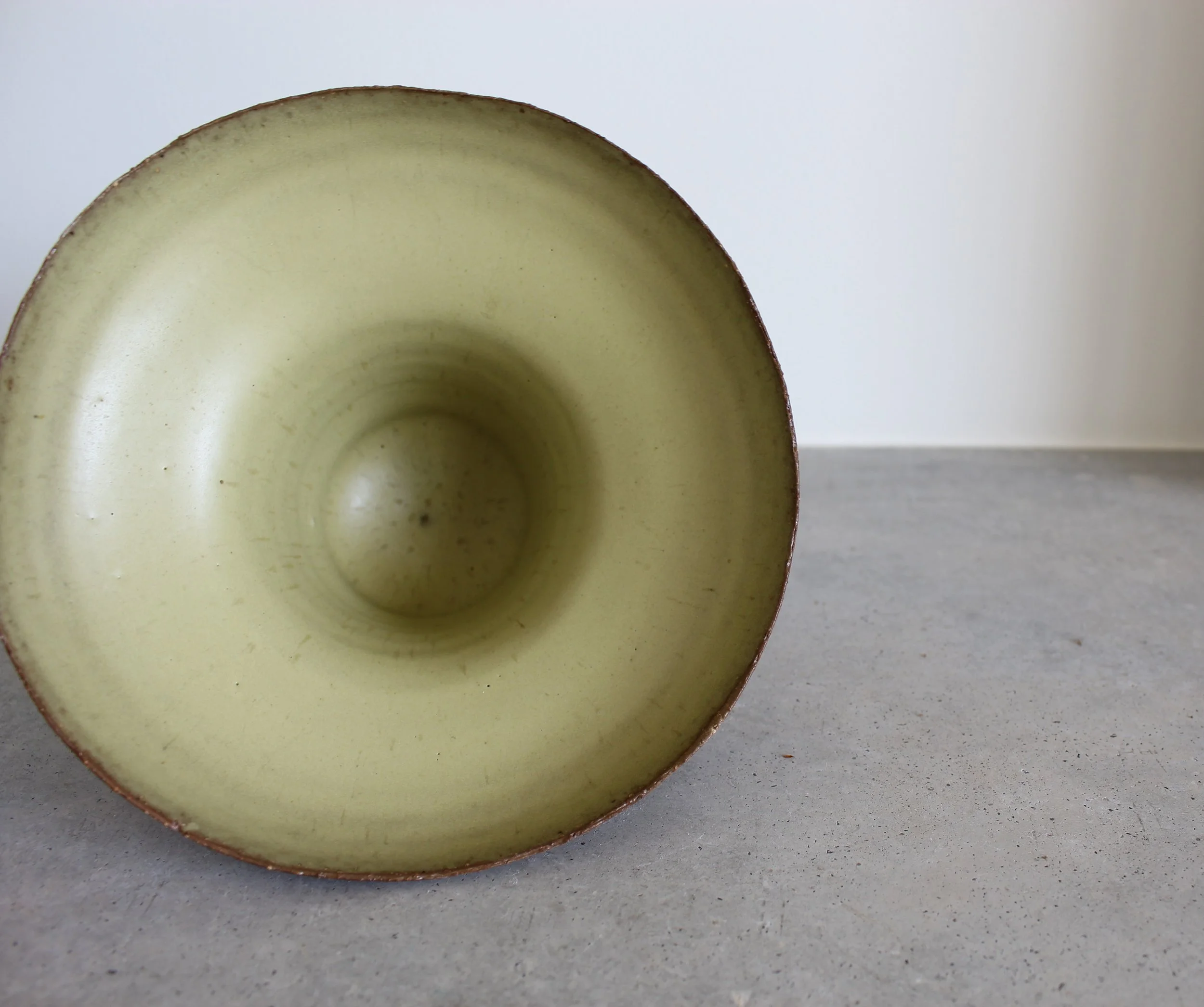 jarra chamotada verde larga 3.JPG