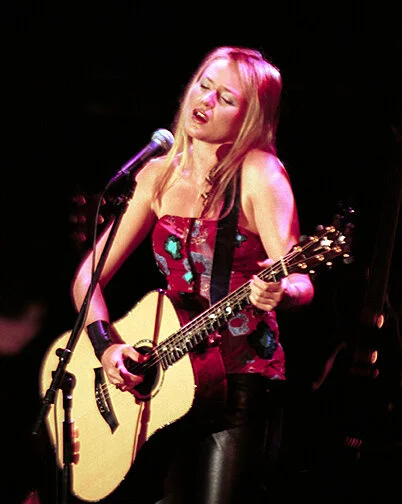 4-April 25, 1999 - Vogue Show #2 - Henry Fonda Theater - Los Angeles, CA