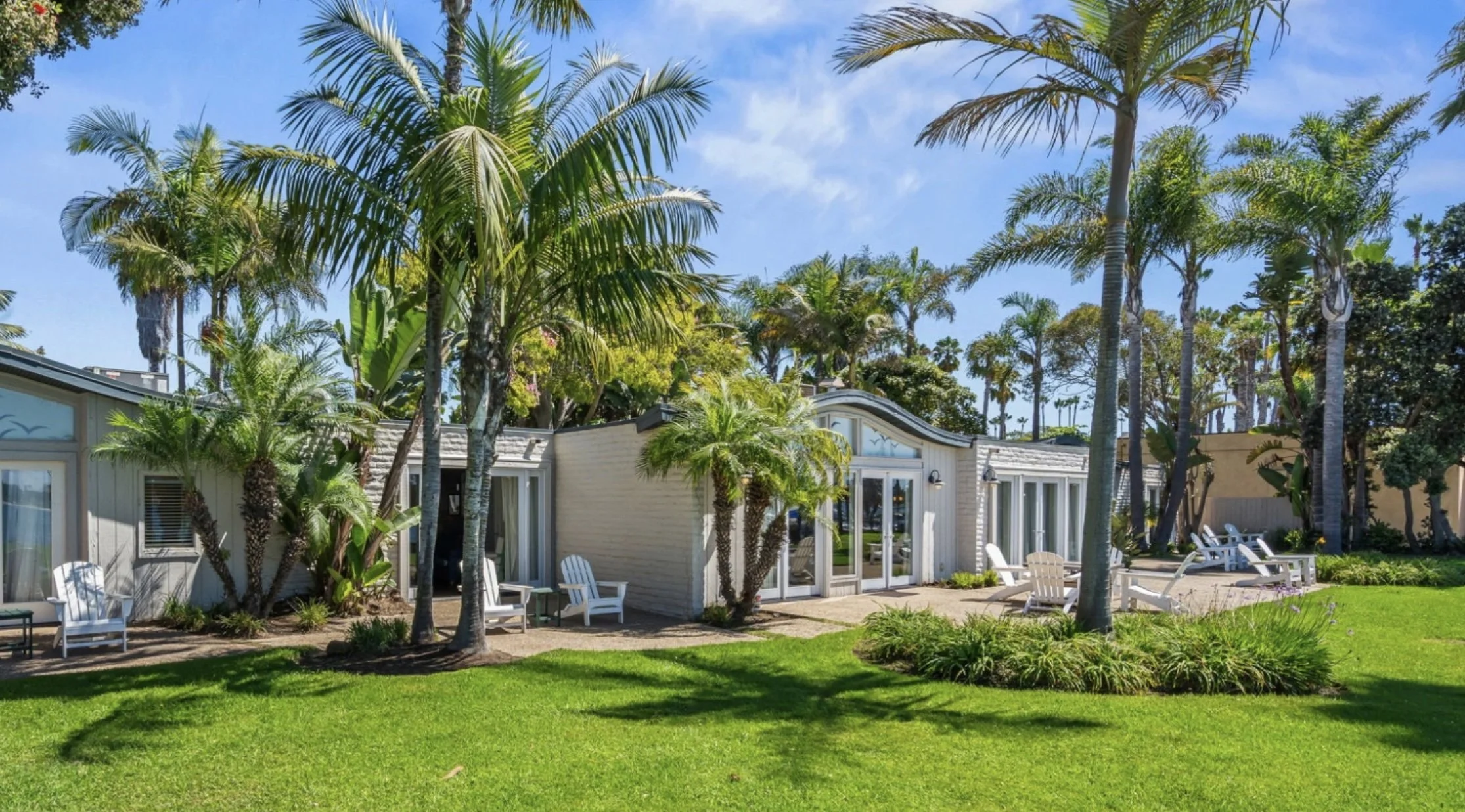 ParadiseBungalo.jpg
