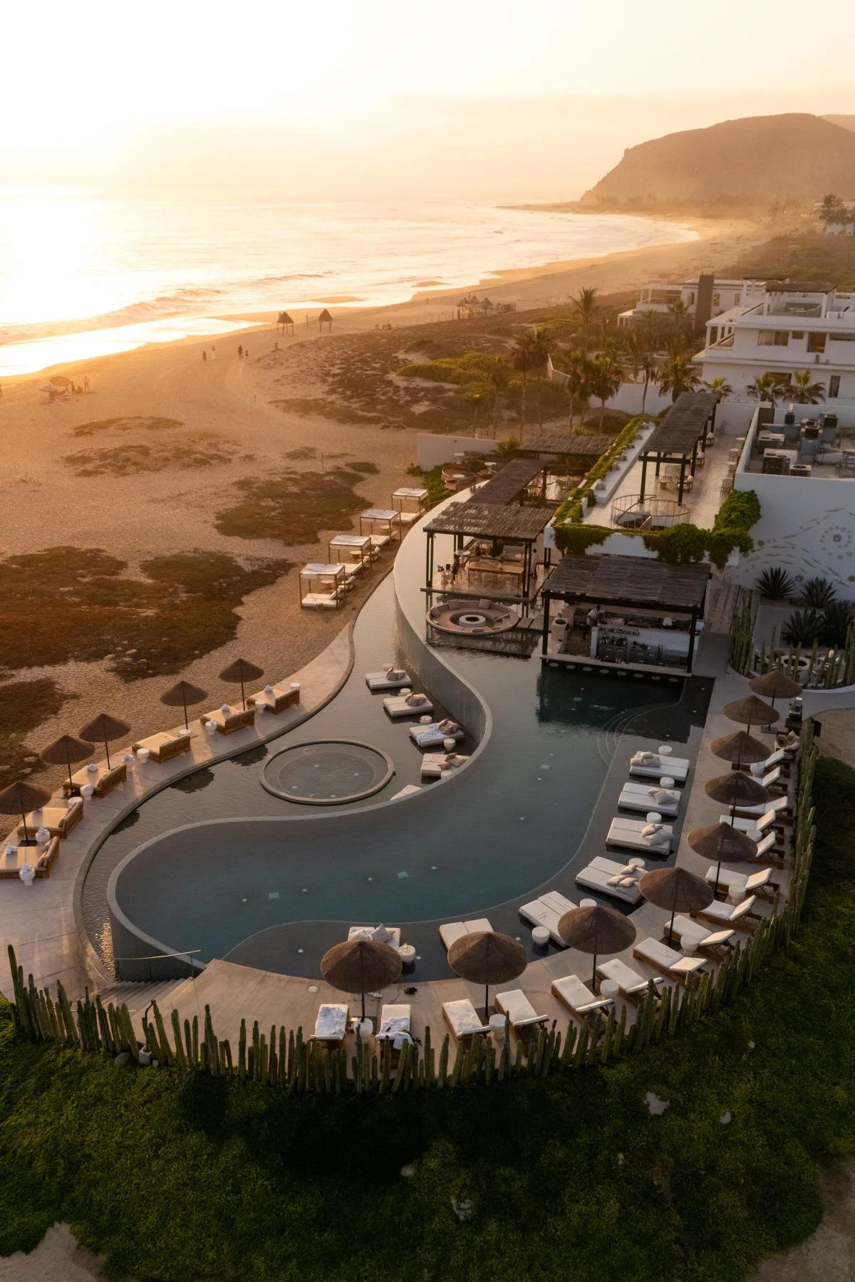 SALTY-LUXE-X-MAS-OLAS-DJI_20250622154013_0063_D-1-_CC34E5A8-5622-45EF-9EE0416C8A6B16B9_79ea1edd-3597-4d49-8acb397abc0e7ba1.jpg