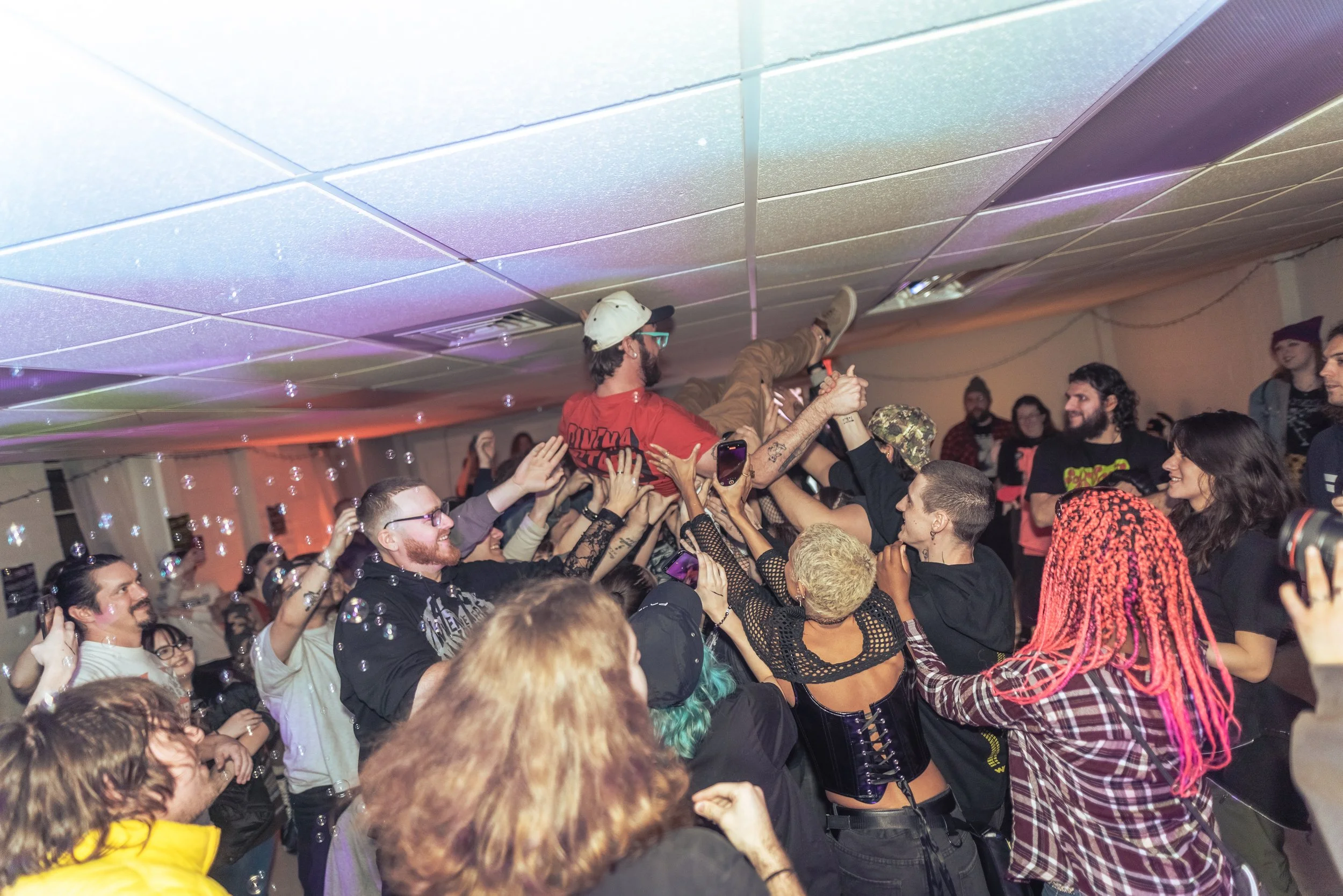 The Good Enough Tour: Adjust the Sails, Dear Cincinnati, Hummus Vacuum w/ Sunday Morning and Indoor Kids
1/16/26