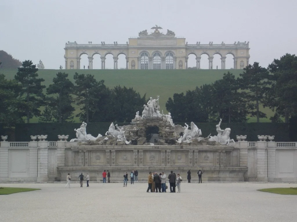 Neptune fountain at Schönbrunn Palace