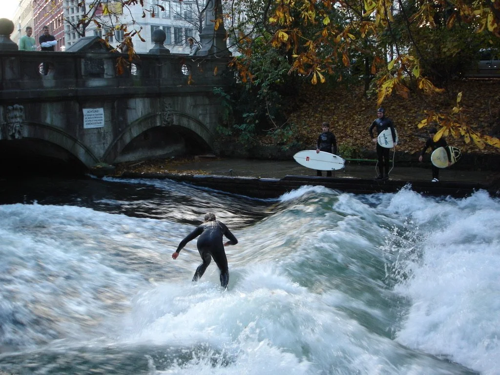 Eisbachwelle in Englischer Garten