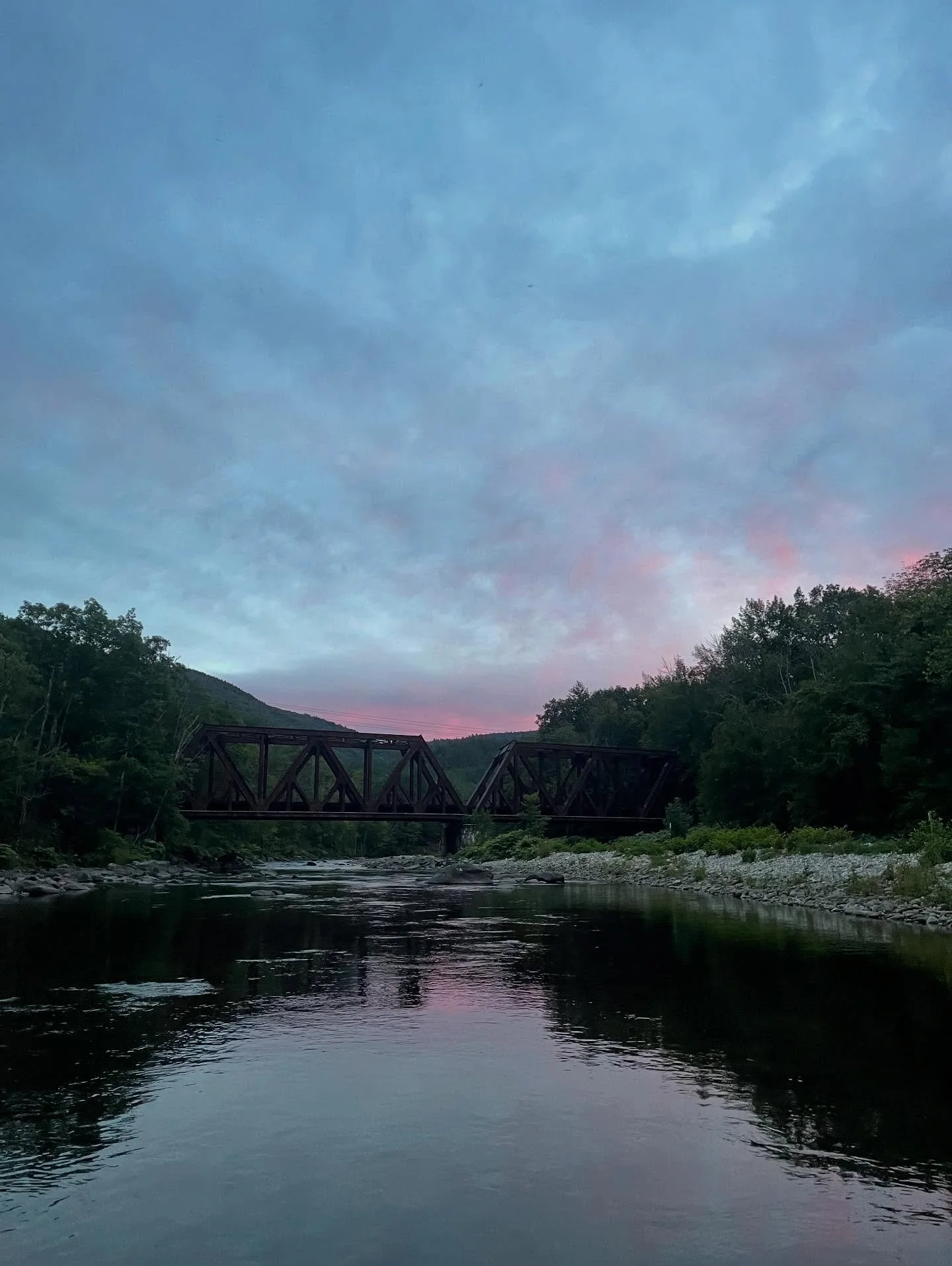 We all have our favorite spots&hellip; 

Looking to up your game for the last push of the dry fly season? Check out our special September Trout School session! Visit our website for more info&hellip;

#FlyFishing #FlyFishingSchool #FlyFish #JoanWulff