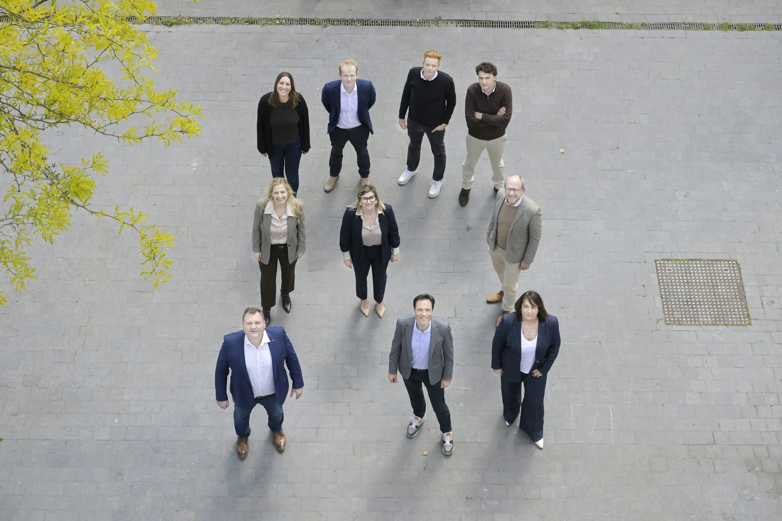 A range of services to support health and resilience for companies and teams.
