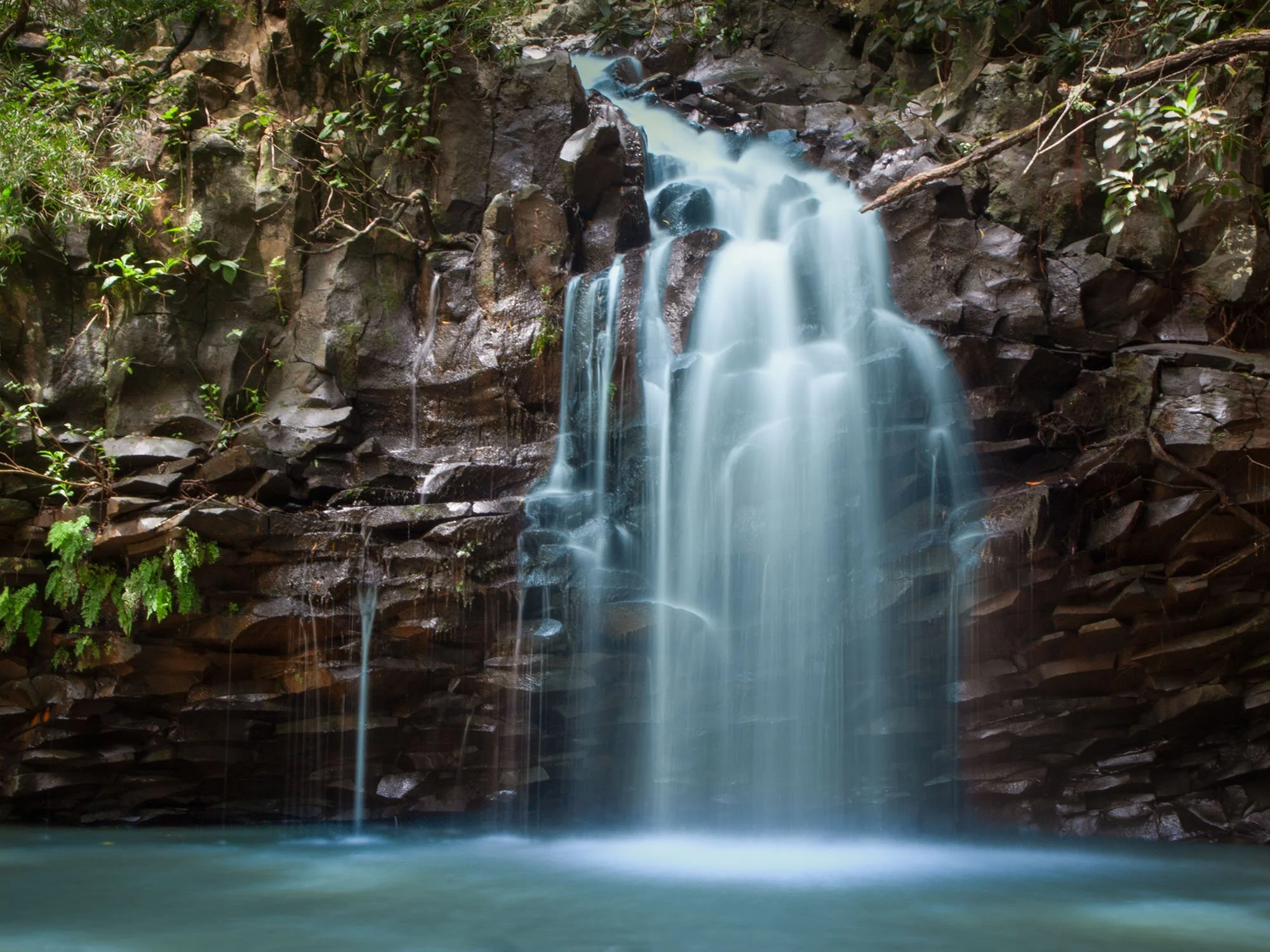 11 HJC-01-Waterfall-01-471.jpg