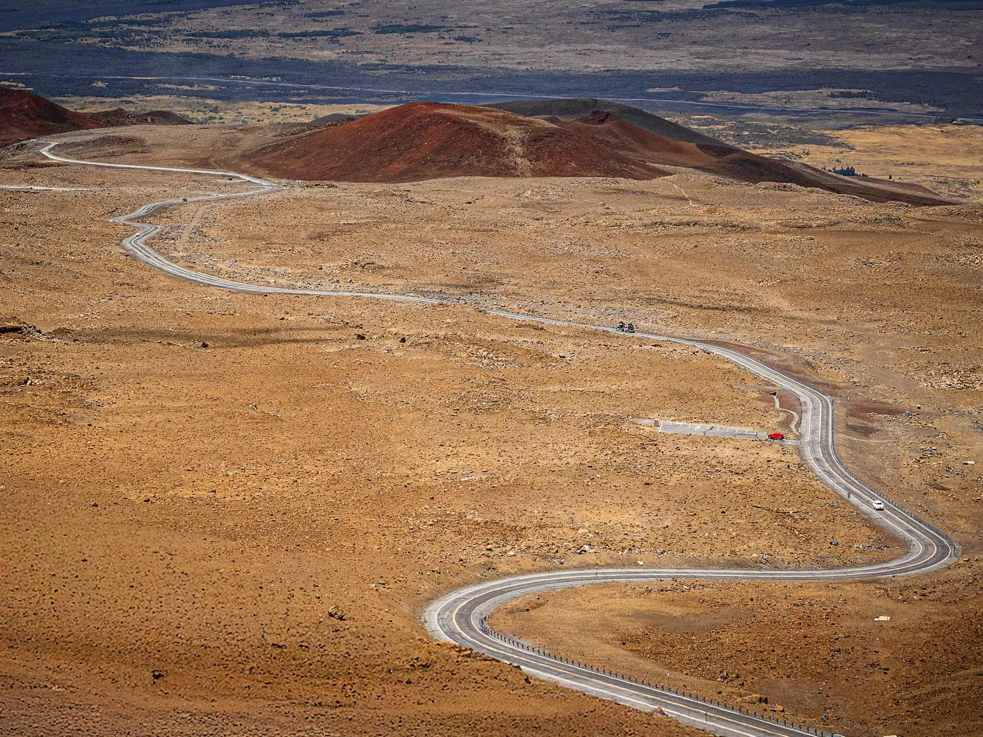 18 HJC-16-Mauna-Kea-01-613kb.jpg