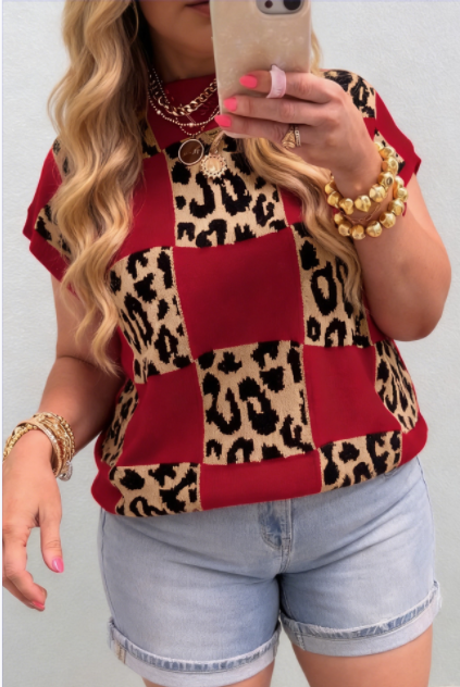 Red Plus Size Leopard Contrasted Checkered Short Sleeve Sweater