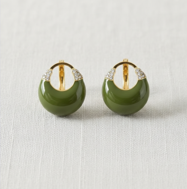 Retro Green Enamel Drop Earrings.png