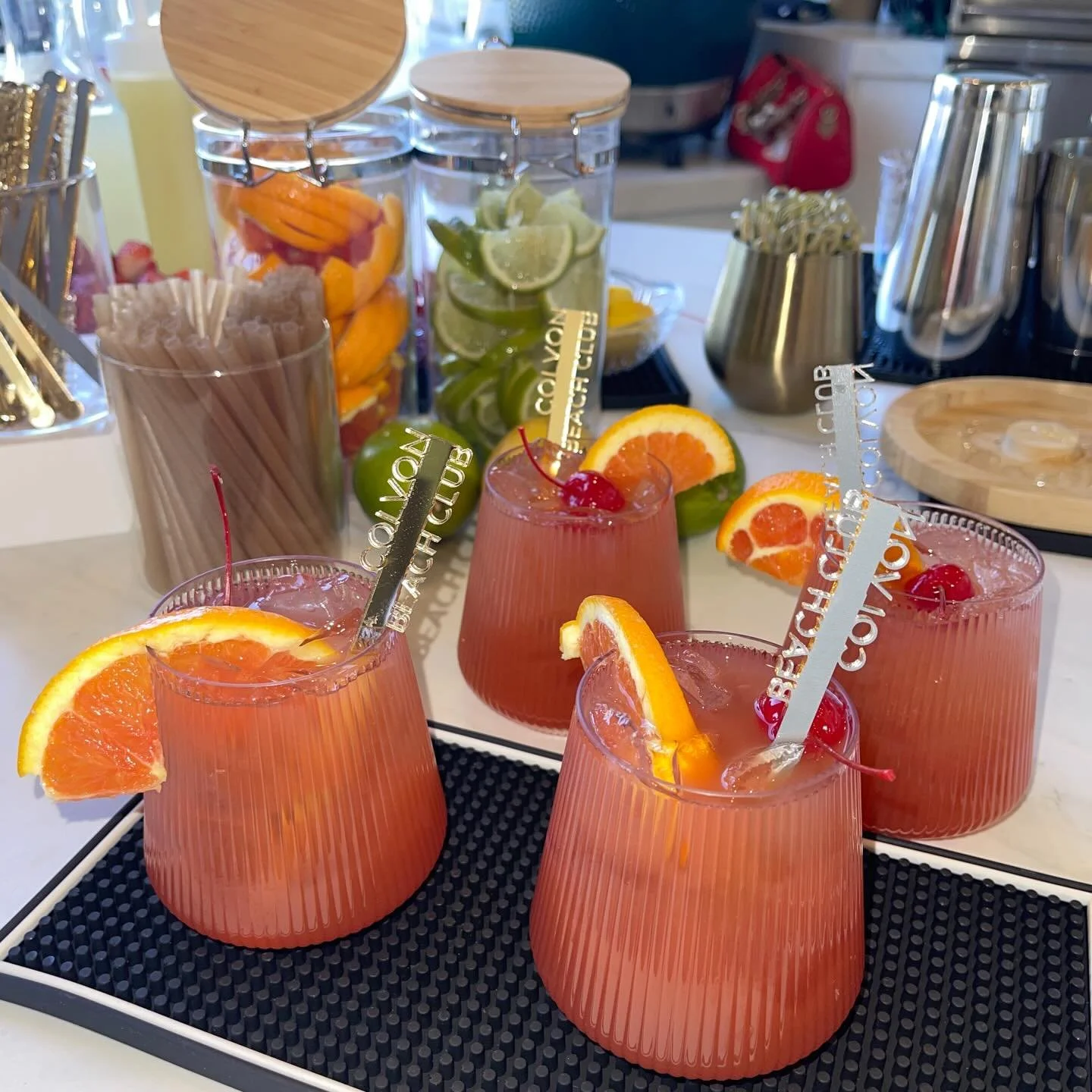 𝙏𝙝𝙚 𝙙𝙚𝙩𝙖𝙞𝙡𝙨 𝙢𝙖𝙩𝙩𝙚𝙧 ✨ 
𝘾𝙪𝙨𝙩𝙤𝙢 𝙨𝙩𝙞𝙧𝙧𝙚𝙧𝙨 ✔️ 
𝙎𝙞𝙜𝙣𝙖𝙩𝙪𝙧𝙚 𝙘𝙤𝙘𝙠𝙩𝙖𝙞𝙡𝙨 ✔️
 𝙈𝙚𝙢𝙤𝙧𝙖𝙗𝙡𝙚 𝙢𝙤𝙢𝙚𝙣𝙩𝙨 ✔️ 

𝙉𝙤𝙬 𝙖𝙘𝙘𝙚𝙥𝙩𝙞𝙣𝙜 2026 𝙗𝙤𝙤𝙠𝙞𝙣𝙜𝙨 𝙛𝙤𝙧 𝙬𝙚𝙙𝙙𝙞𝙣𝙜𝙨, 𝙈𝙞𝙭𝙤𝙡𝙤𝙜𝙮 𝘾𝙡𝙖?