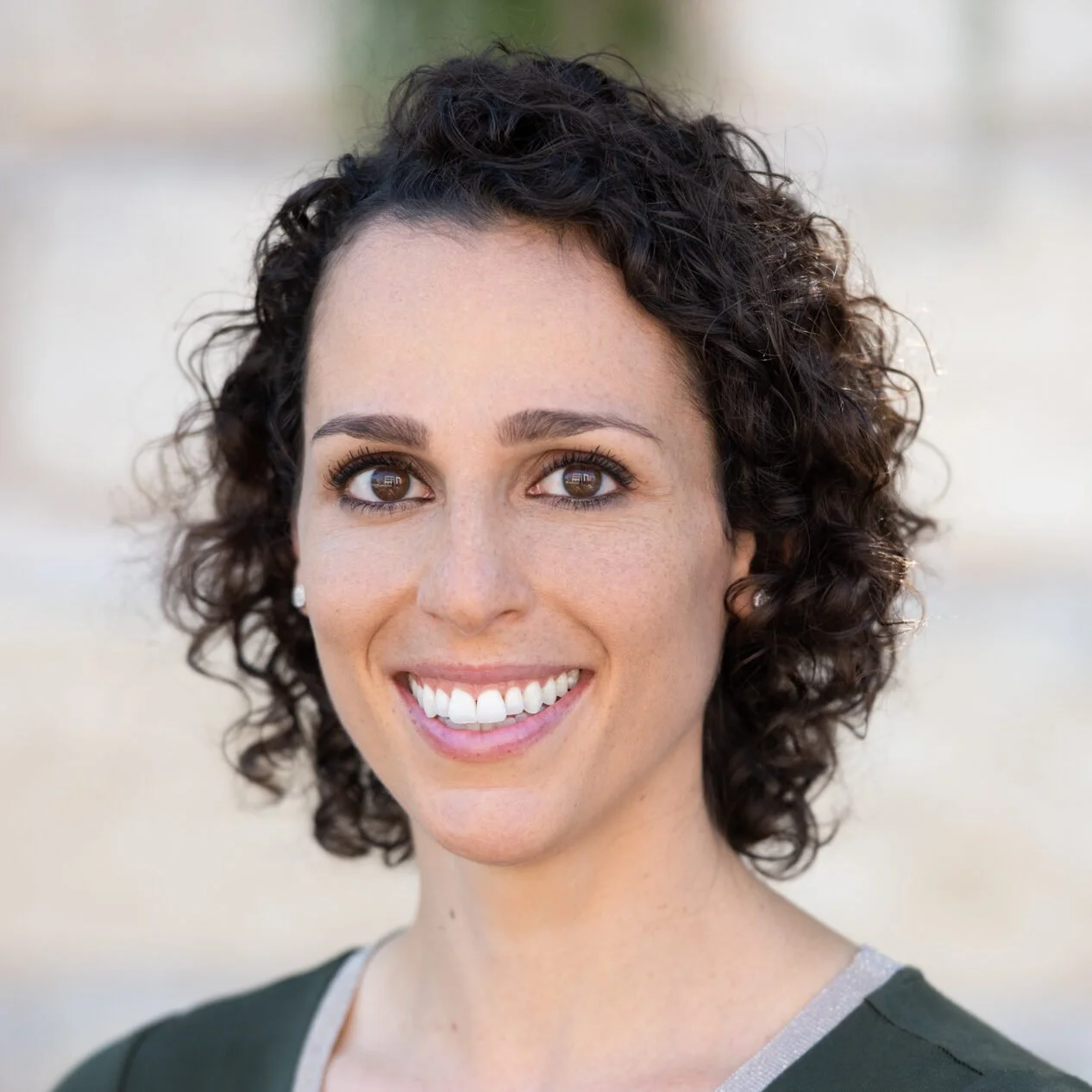 Stephanie Lawrence, Senior Accountant