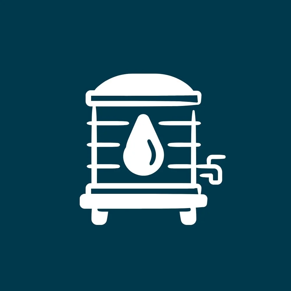 Icon of a hot dog steamer or warmer with a hot dog on a stick inside.